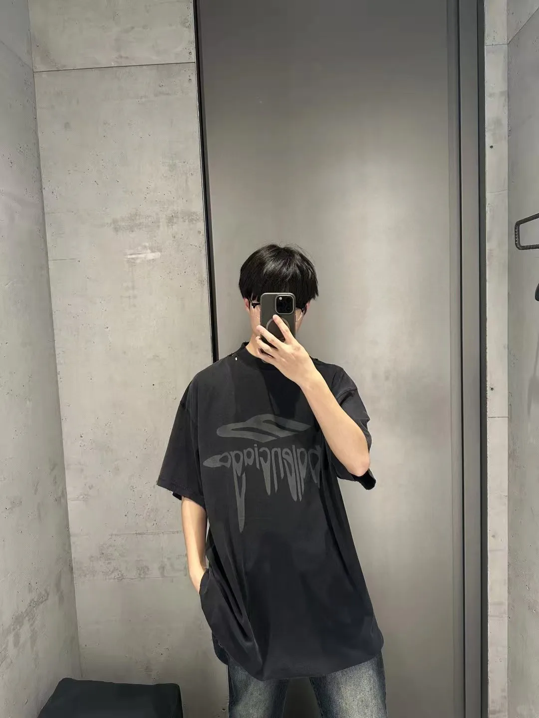 Футболки Женские Balenciaga 7796