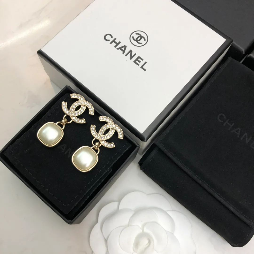 Бижутерия Chanel 17782084