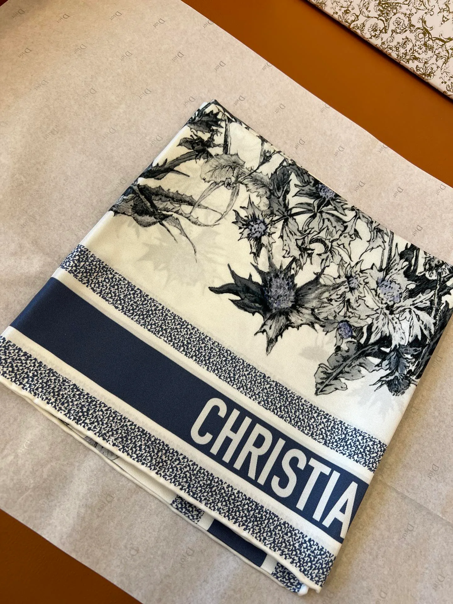 Шарфы Christian Dior 12071