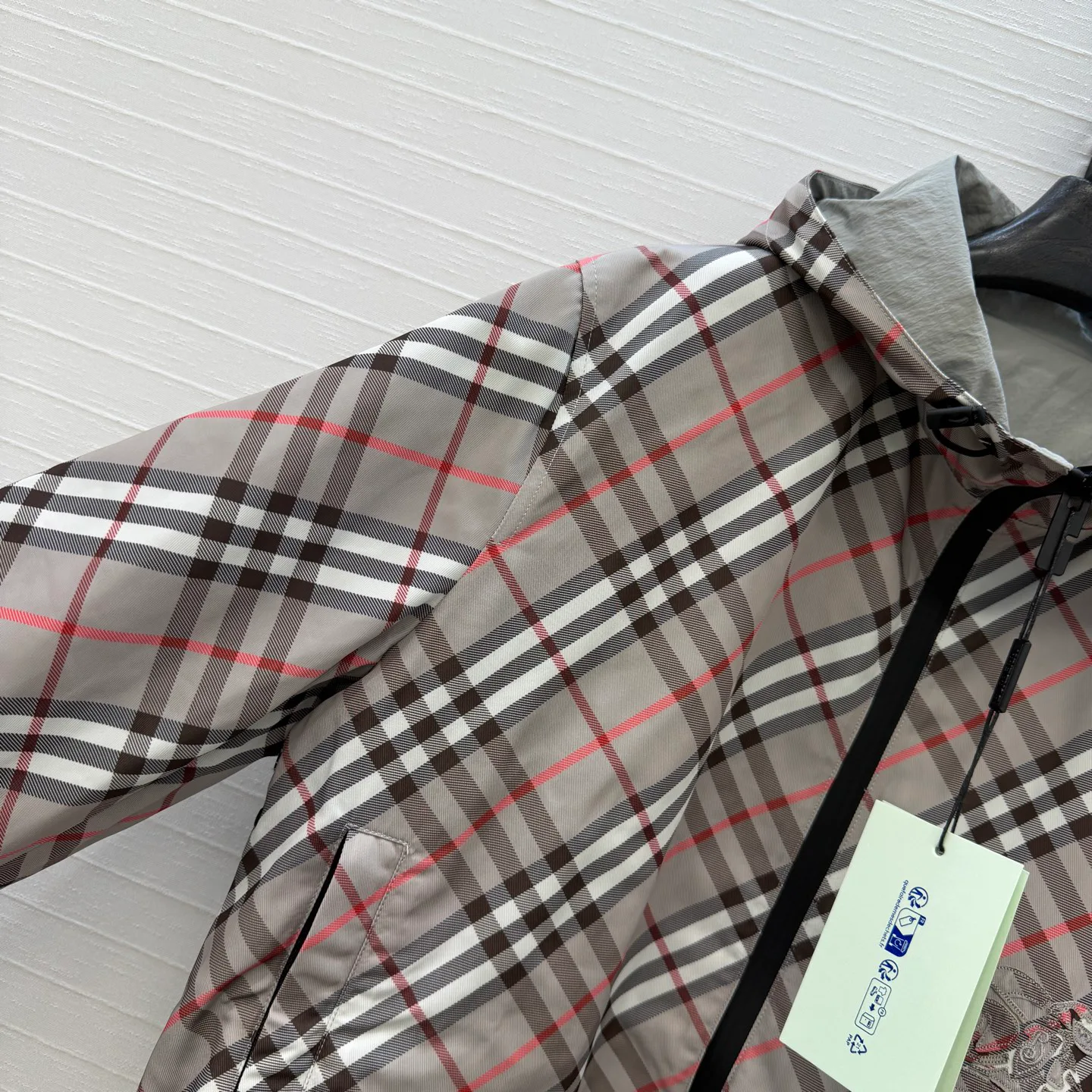 Куртки И Пуховики Мужские Burberry 11068146