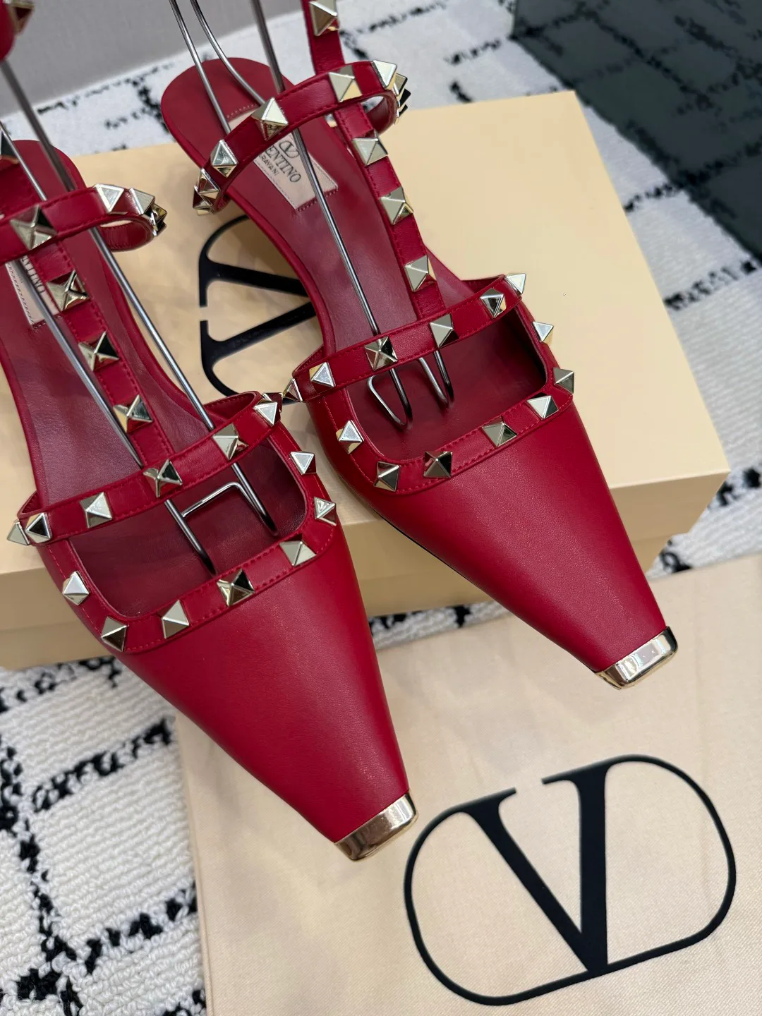 Босоножки Женские Valentino 17594511