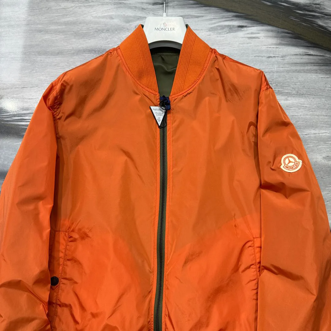 Куртки И Пуховики Мужские Moncler 8265