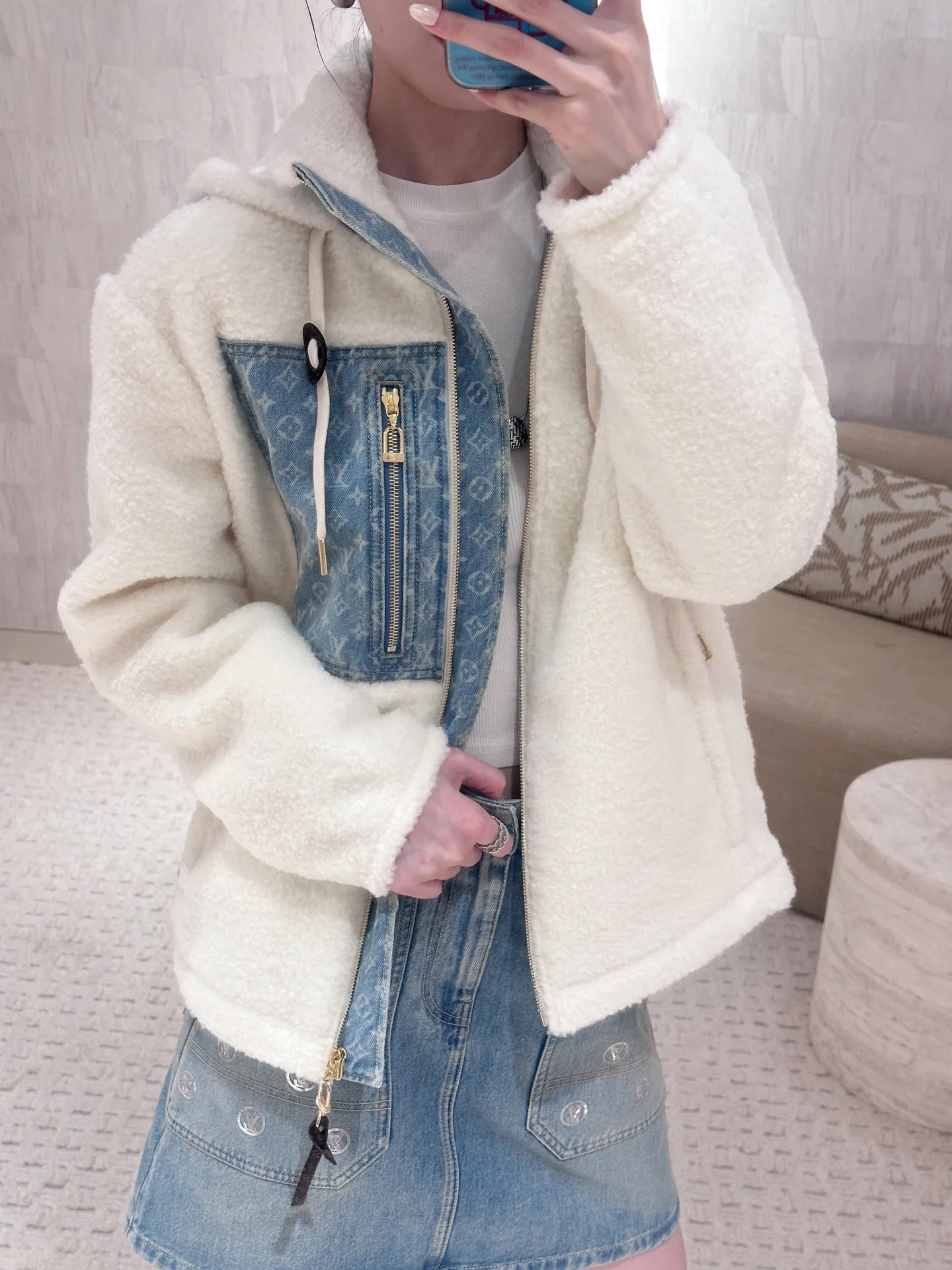 Куртки И Пуховики Женские Louis Vuitton 765194