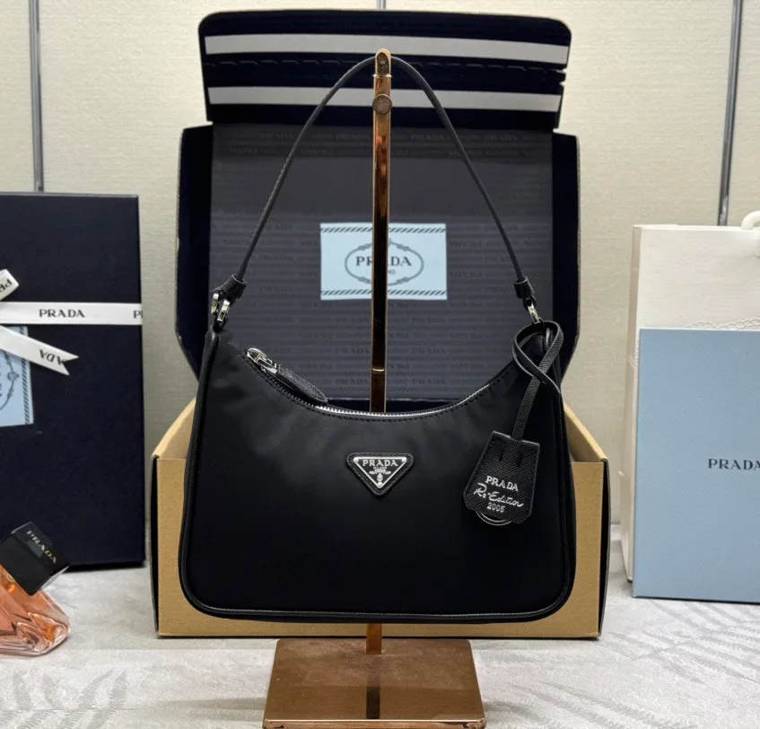 Сумки На Ремне Женские Prada 11682007