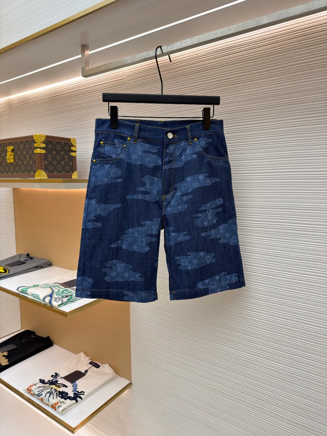 Шорты Мужские Louis Vuitton 5877459