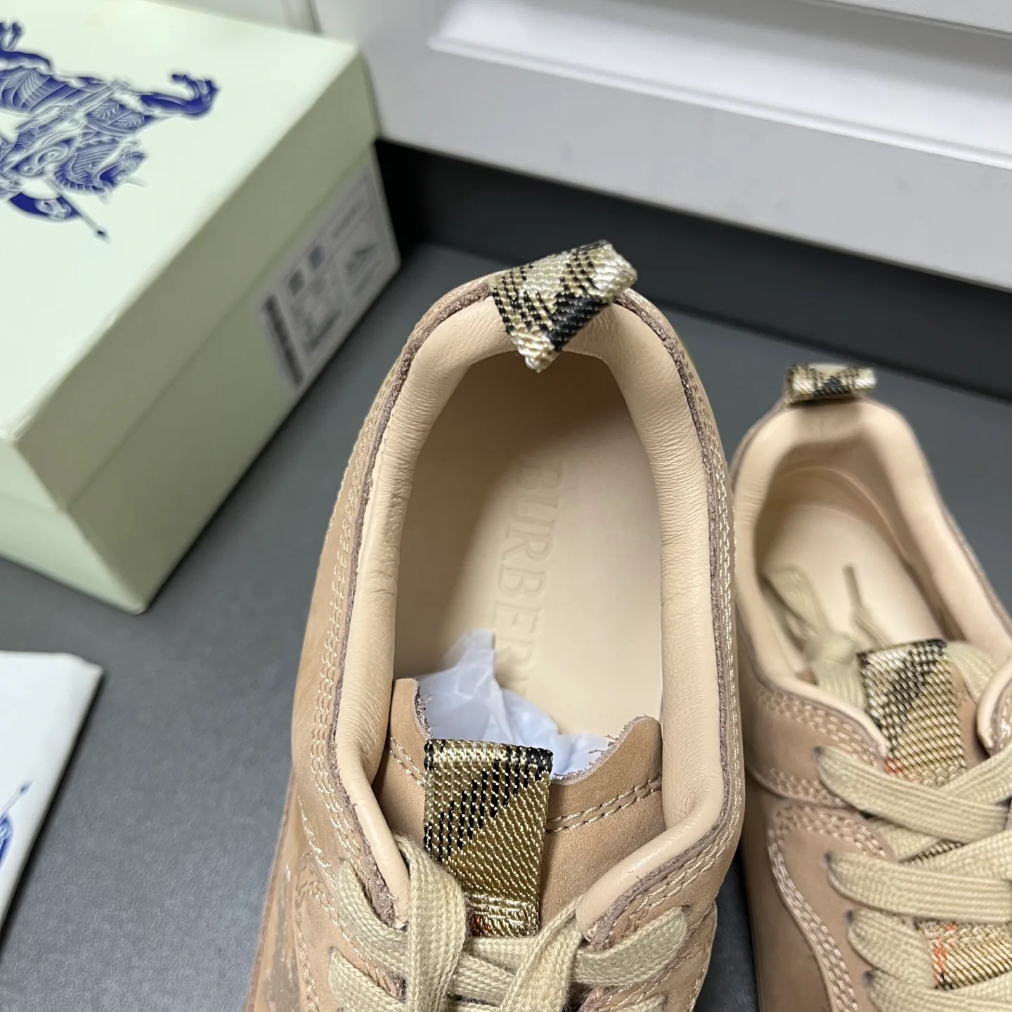 Кеды Женские Burberry 9998341