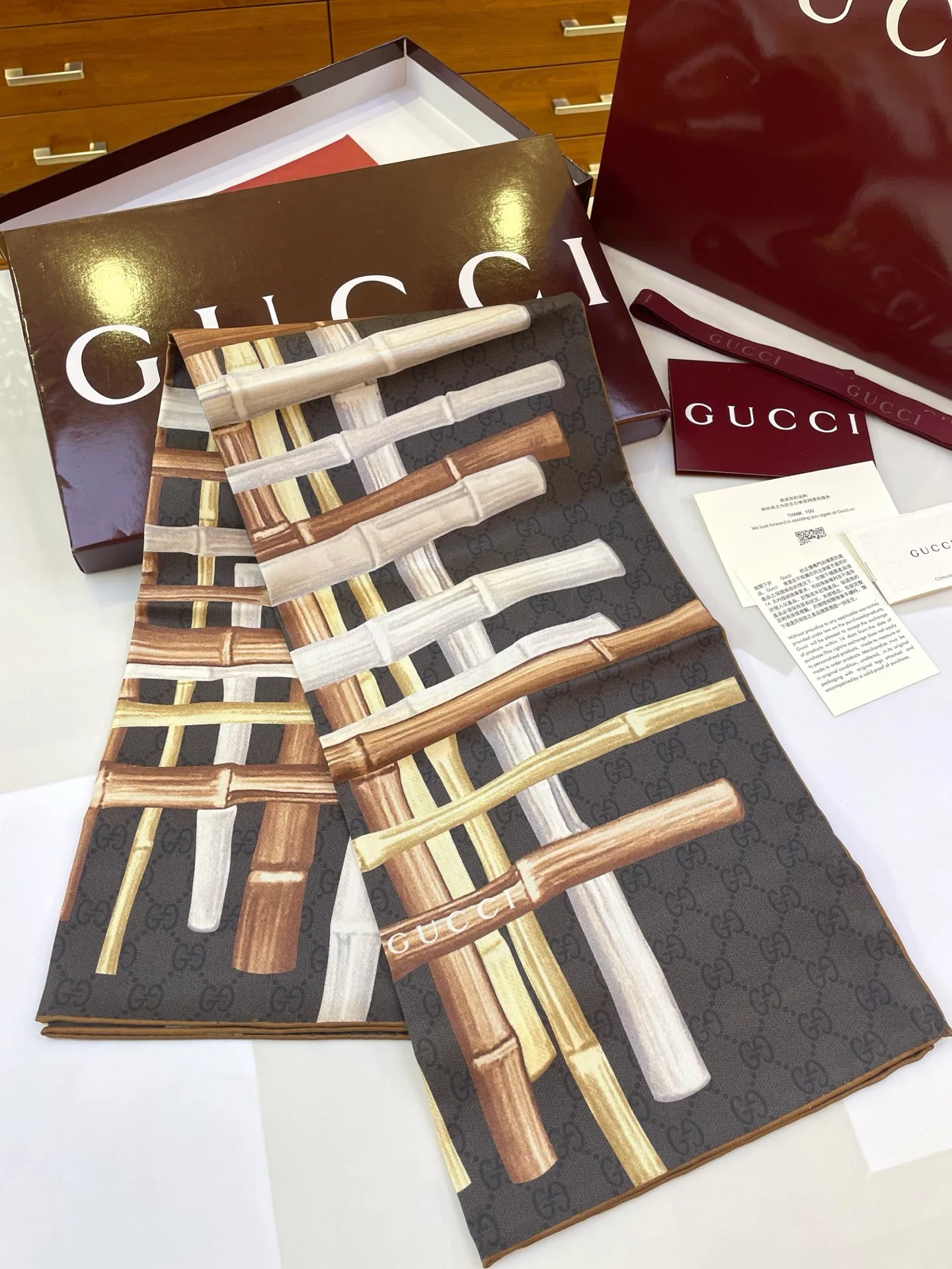 Платки Gucci 10477353