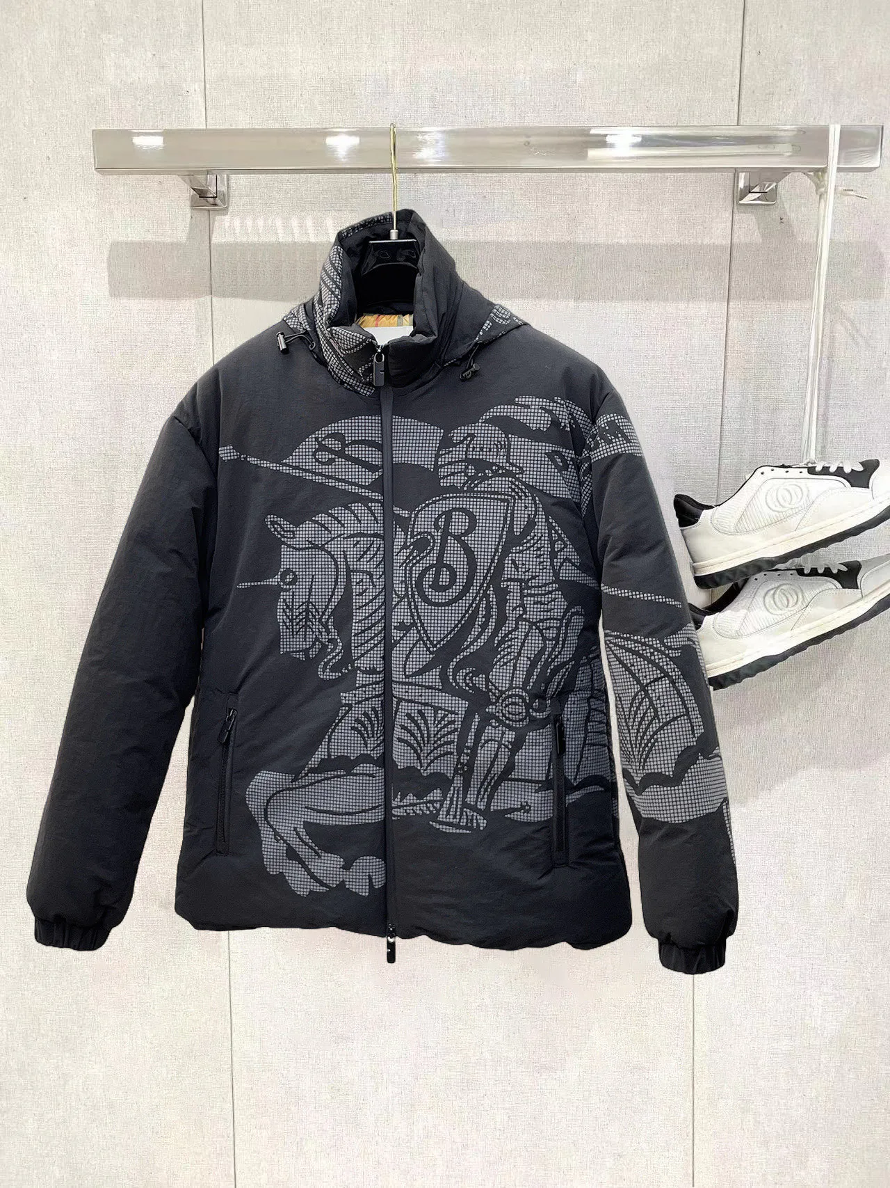 Куртки И Пуховики Мужские Burberry 3887607