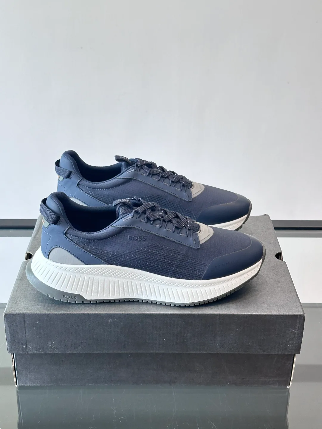 Кроссовки Мужские Hugo Boss 829891