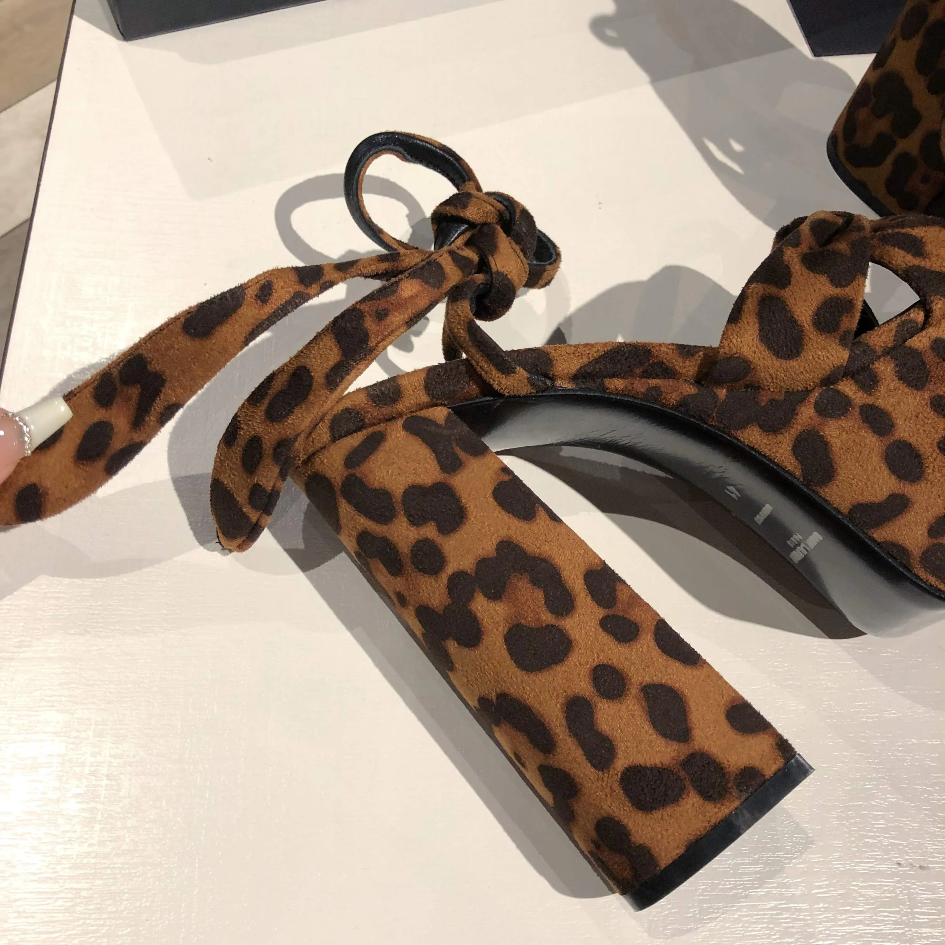 Босоножки Женские Saint Laurent 11220449