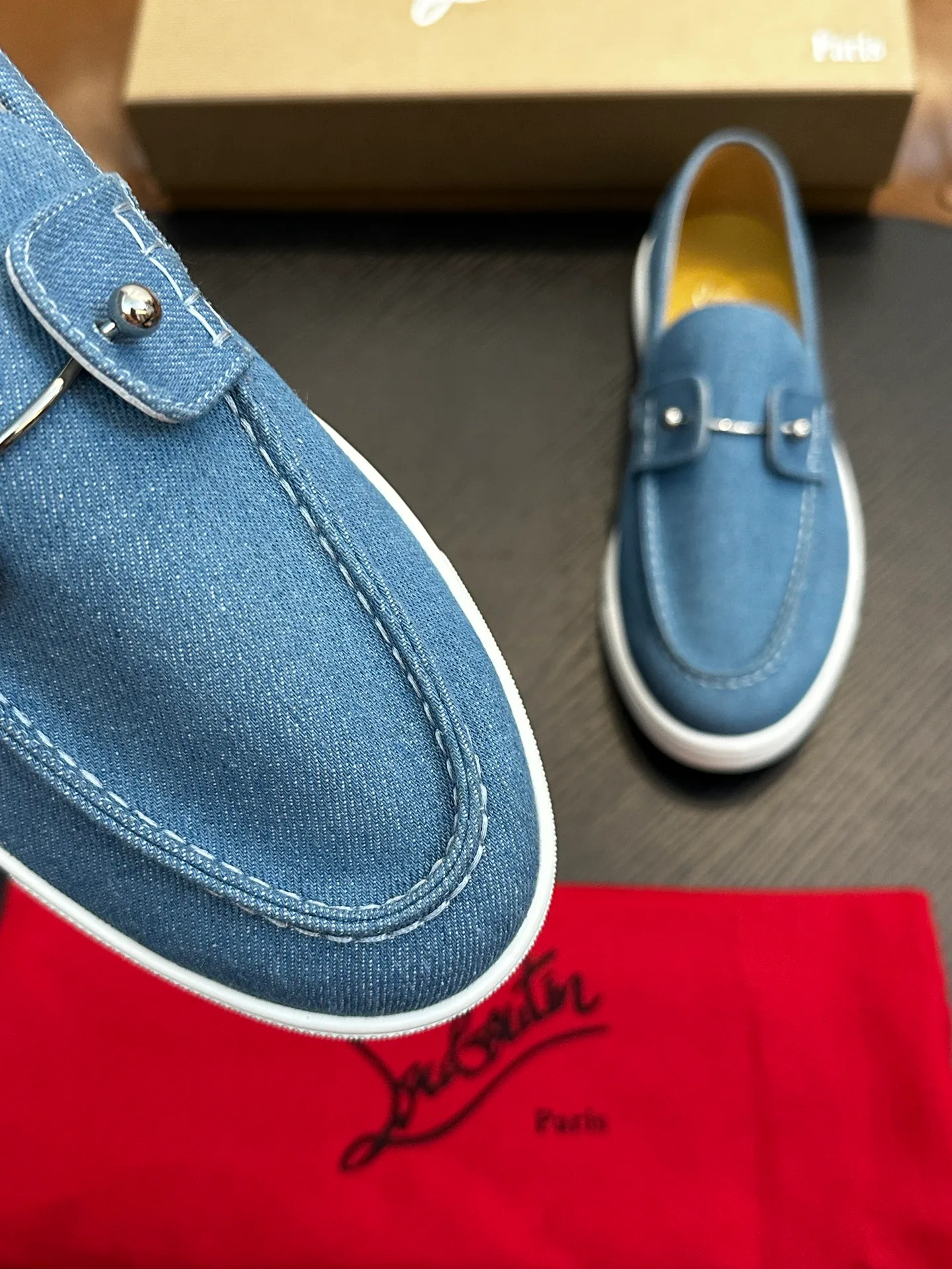 Тапочки Мужские Christian Louboutin 11606957