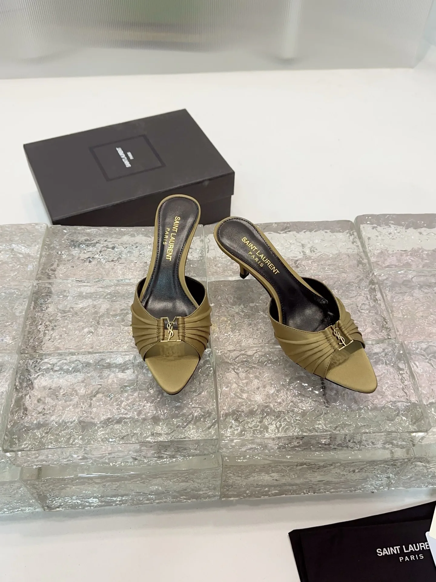Туфли Женские Saint Laurent 12805371