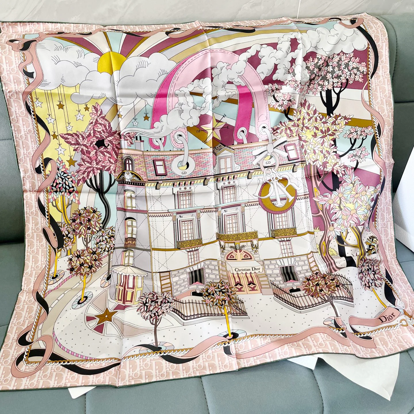 Платки Christian Dior 13560885