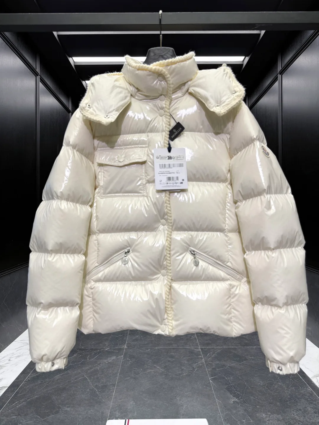 Куртки И Пуховики Женские Moncler 18741290
