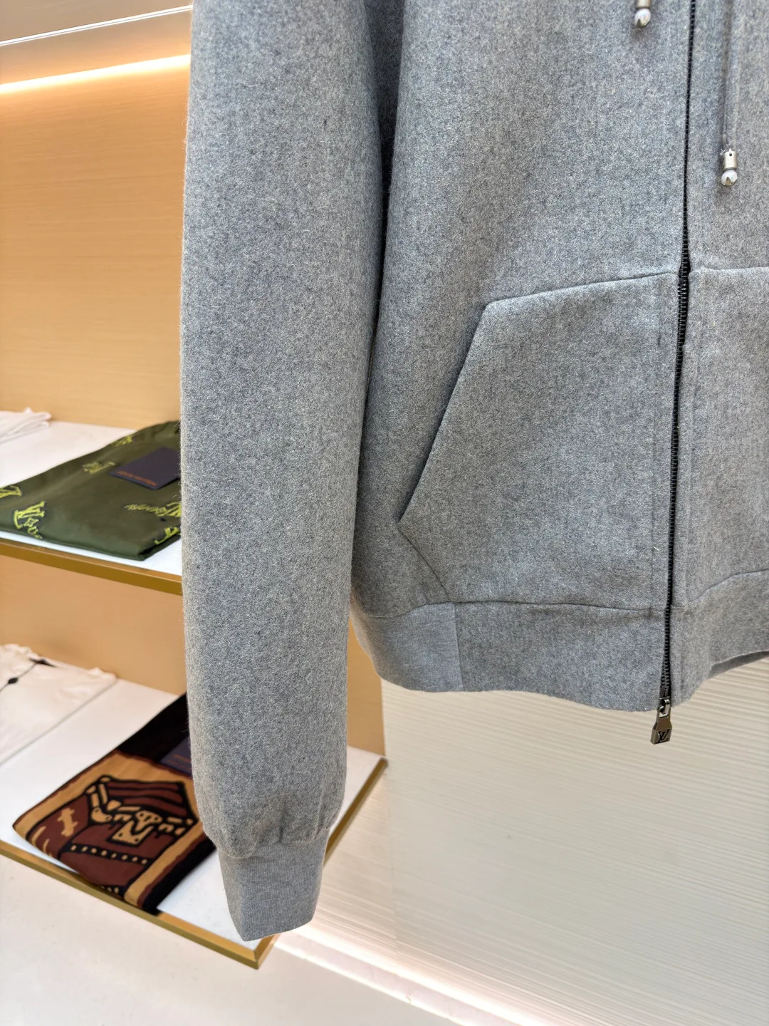 Куртки И Пуховики Мужские Louis Vuitton 6839626