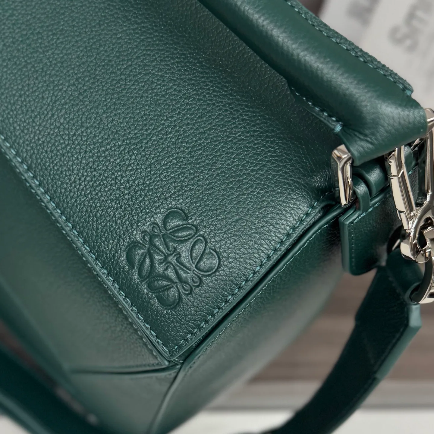 Сумки На Ремне Женские Loewe 11674545