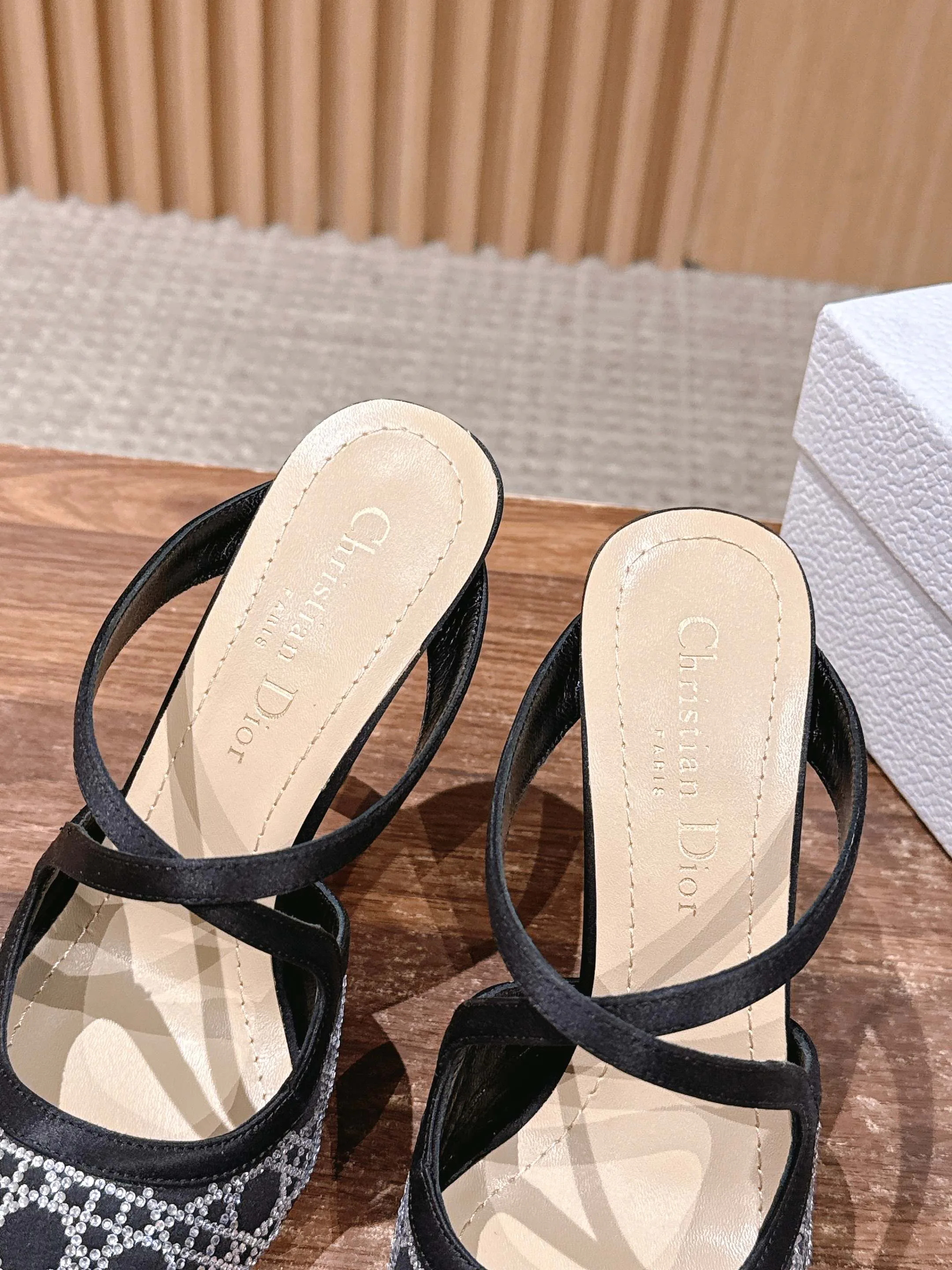 Туфли Женские Christian Dior 1083494