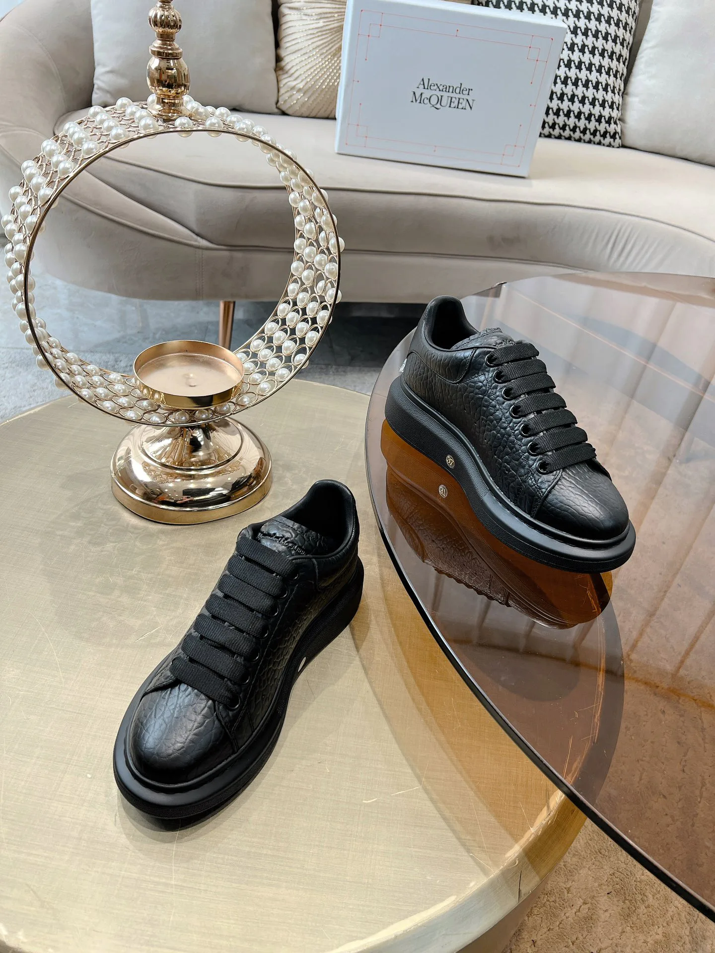 Кроссовки Женские Alexander Mcqueen 3446141