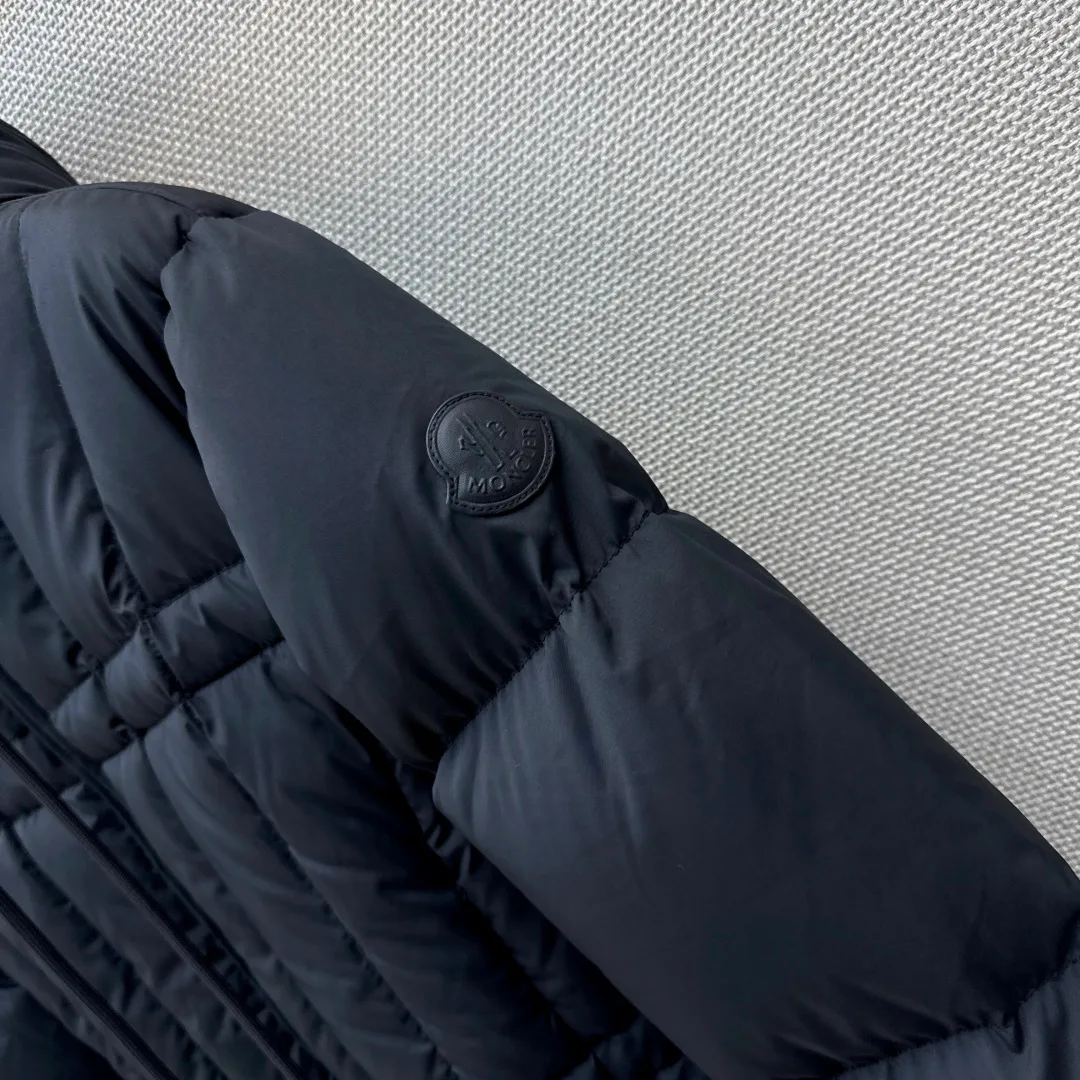 Куртки И Пуховики Женские Moncler 18015562