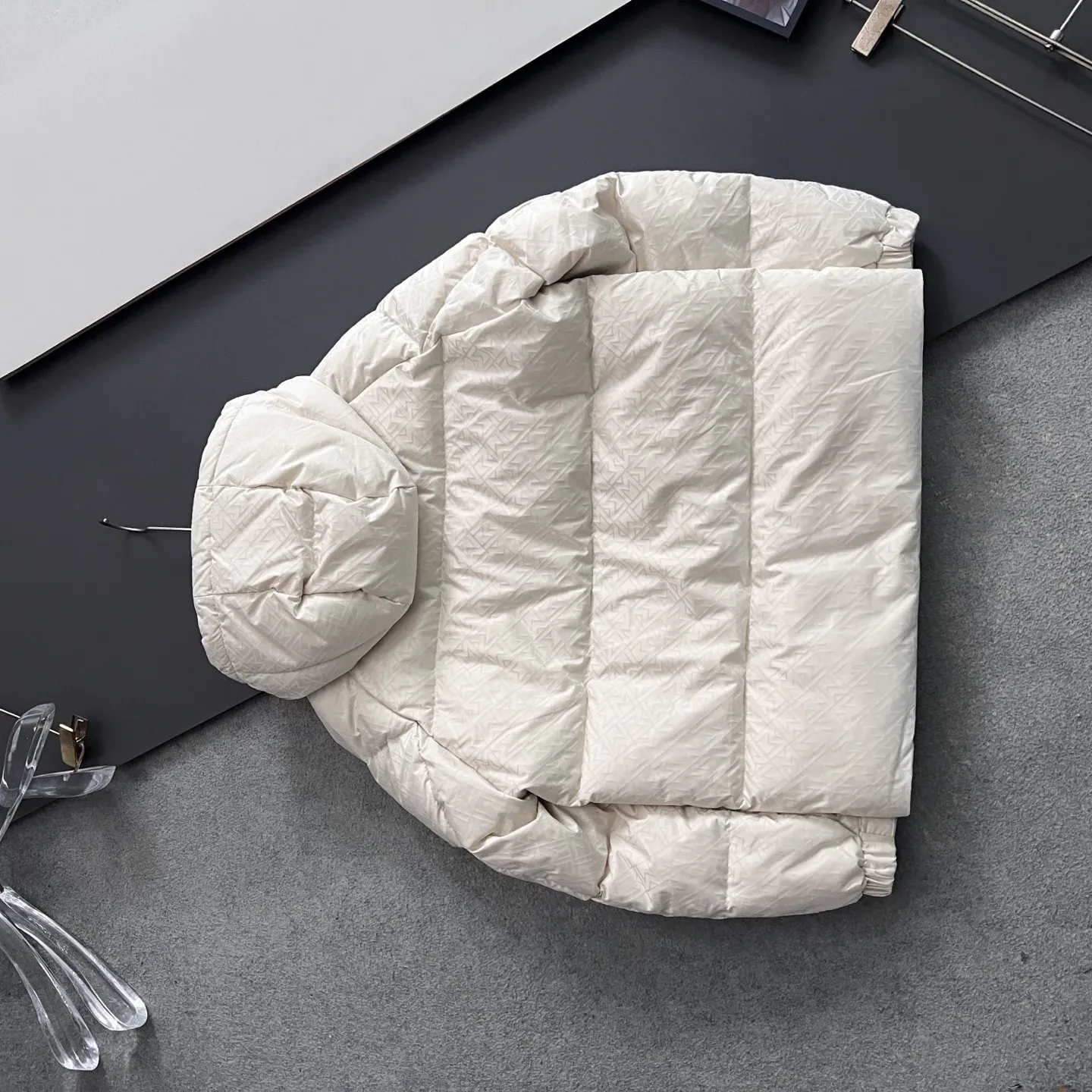 Куртки И Пуховики Мужские Moncler 5653362