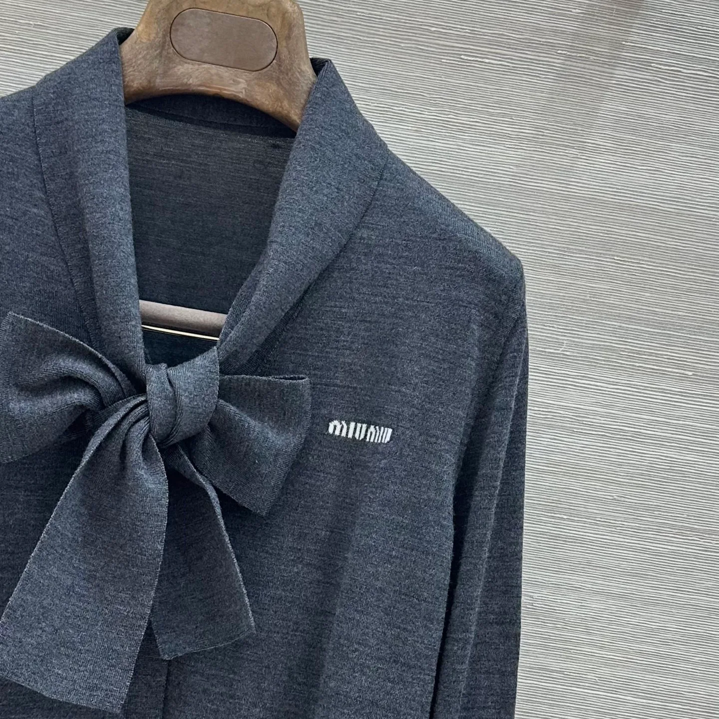 Джемперы И Свитеры Женские Miu Miu 17998361