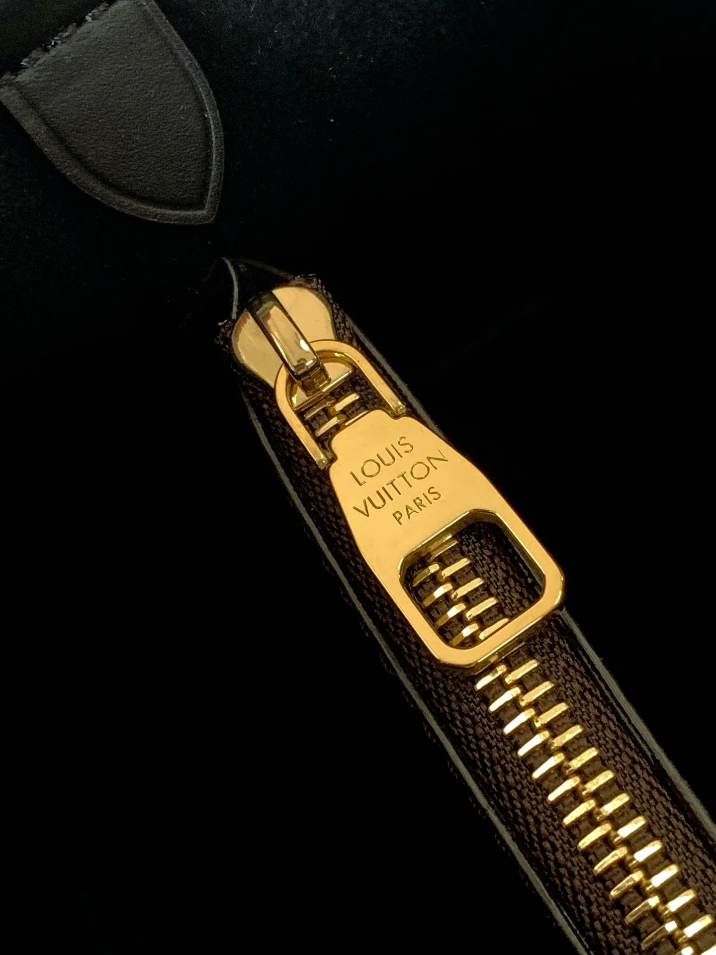 Сумки На Ремне Женские Louis Vuitton 115221