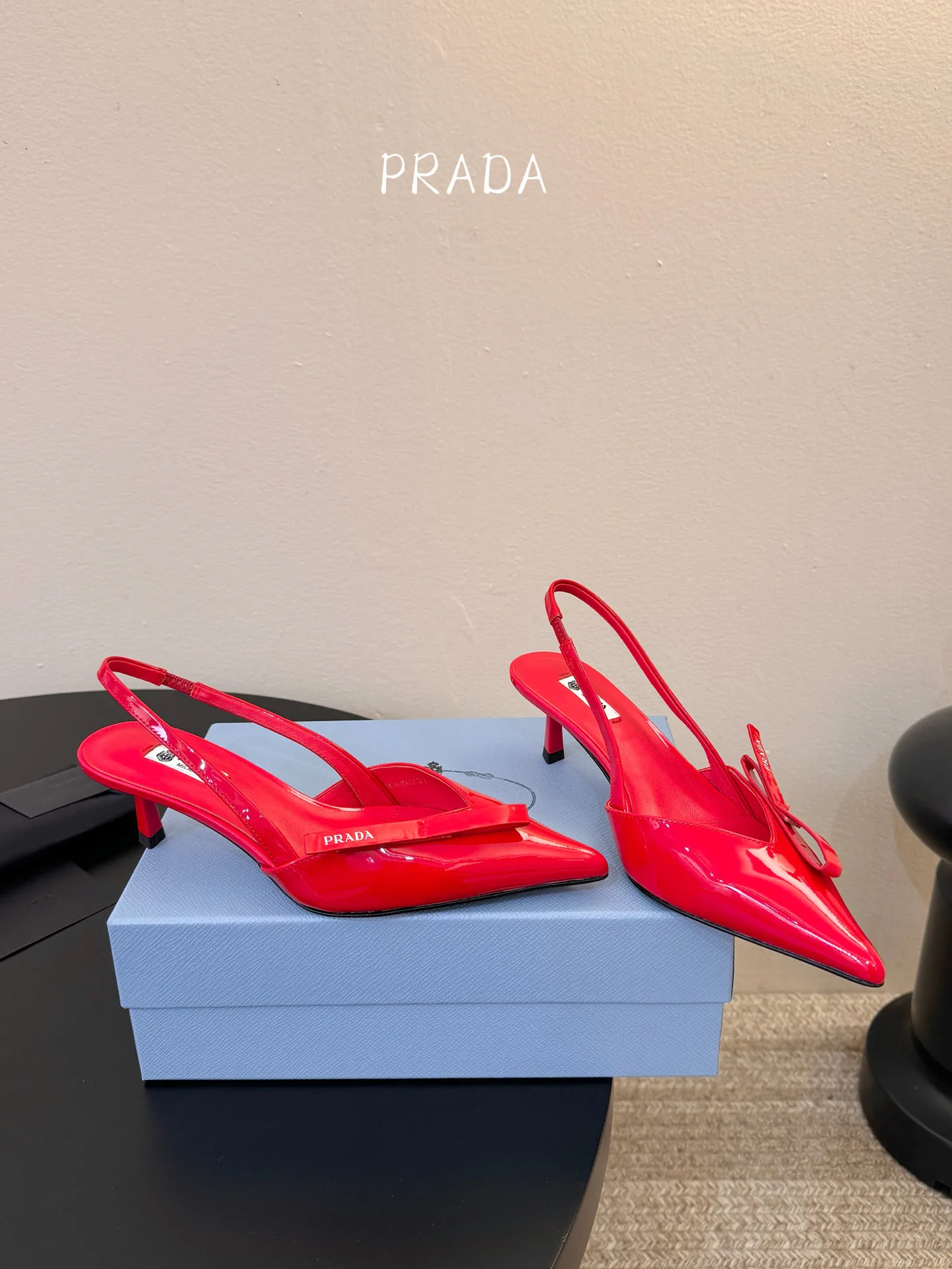 Босоножки Женские Prada 11579410