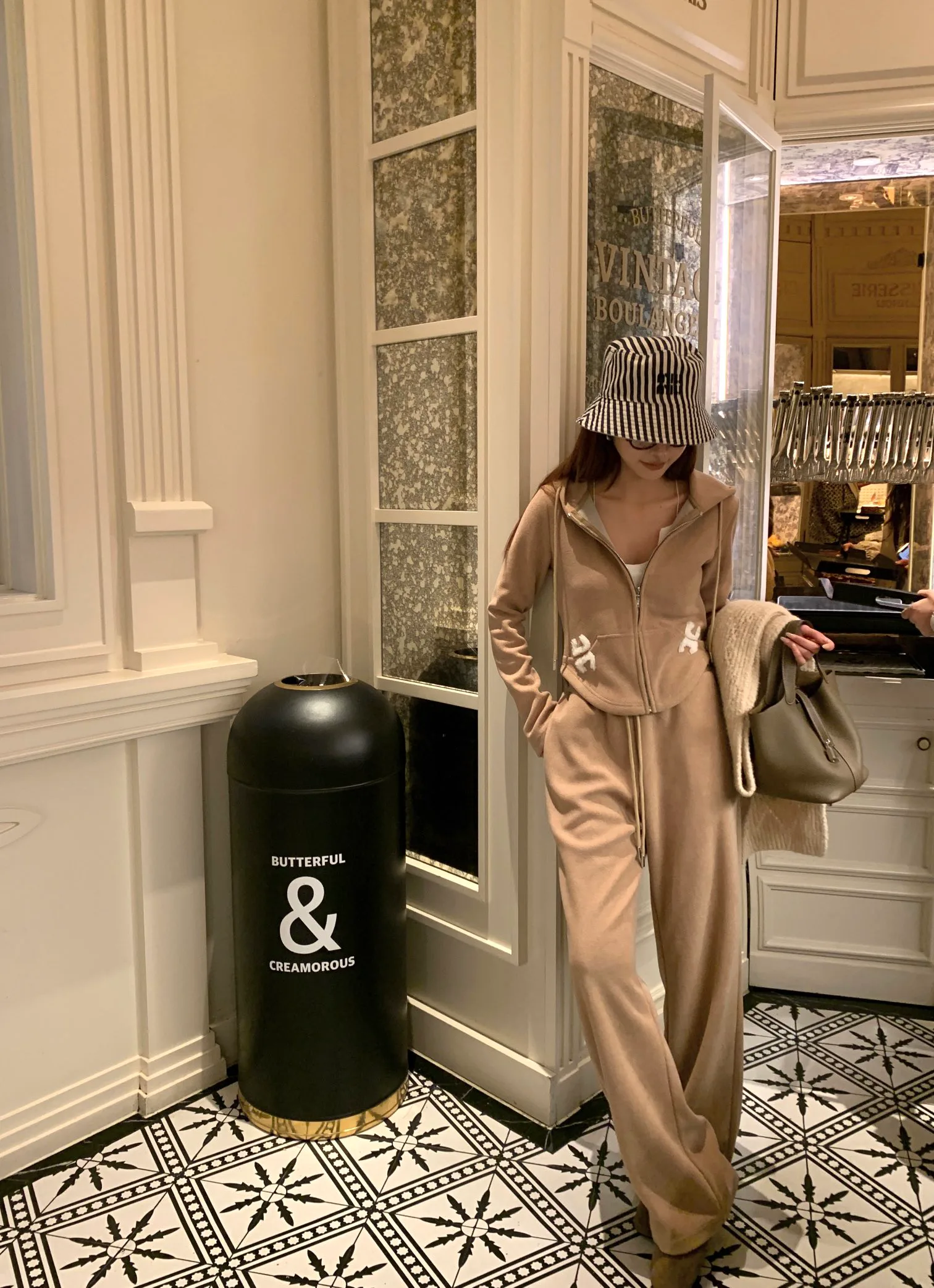 Спортивные Костюмы Женские Chanel 7046