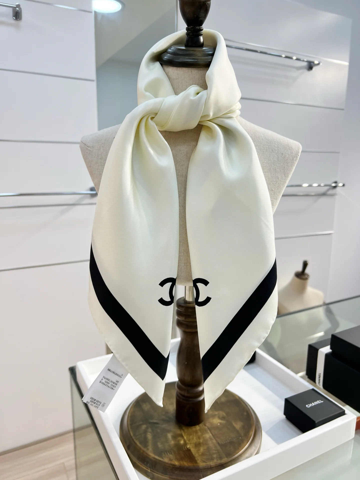 Платки Chanel 12167960