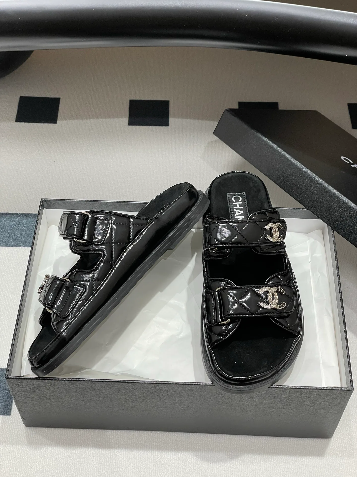 Шлепанцы Женские Chanel 19163