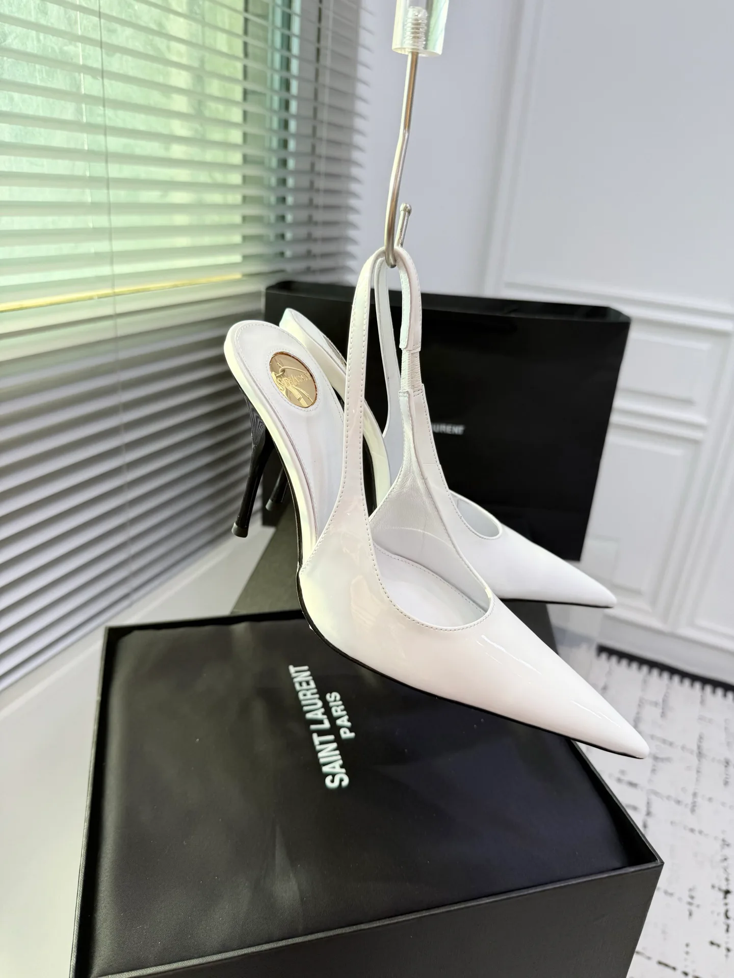 Туфли Женские Saint Laurent 355799