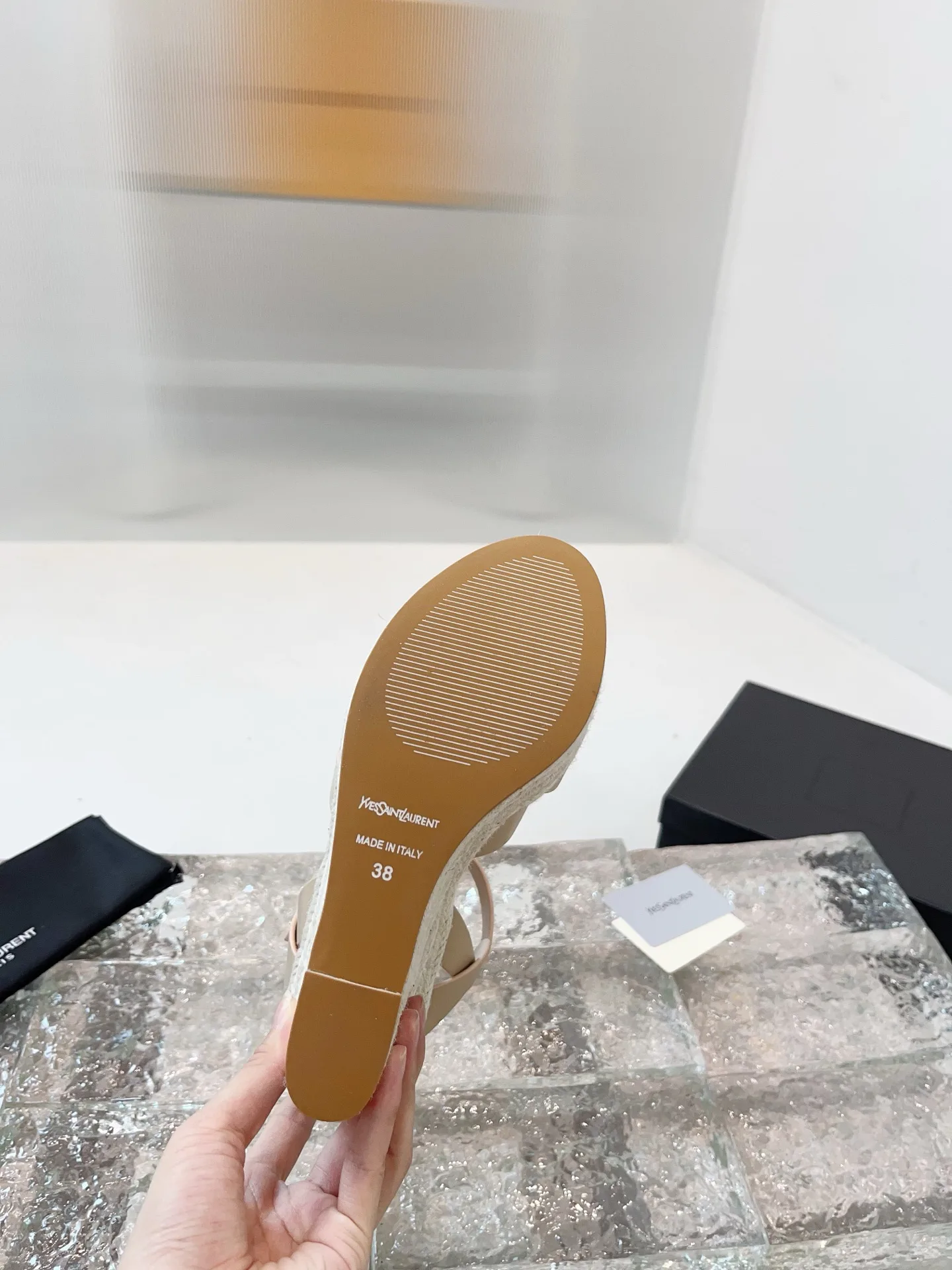 Босоножки Женские Saint Laurent 11278404