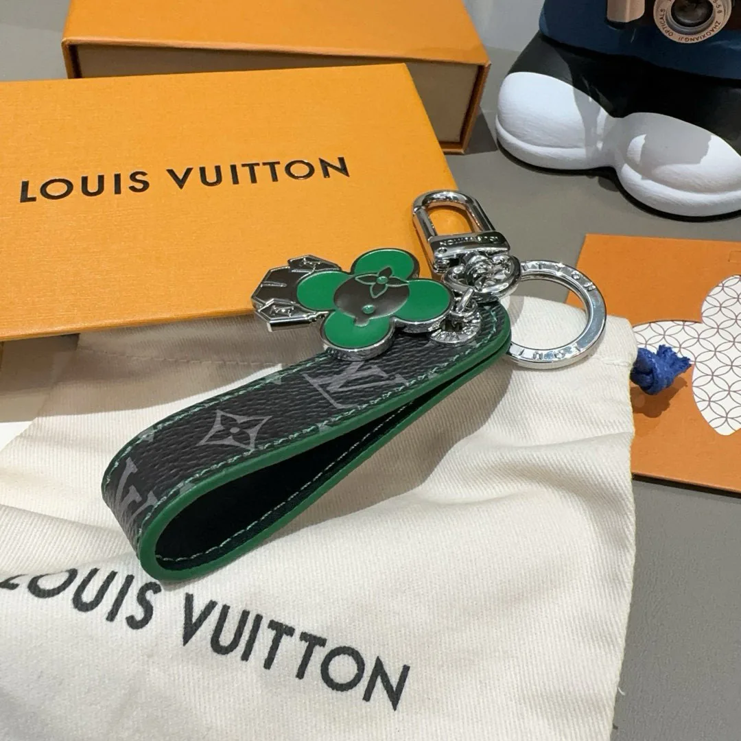 Ключницы Louis Vuitton 822794