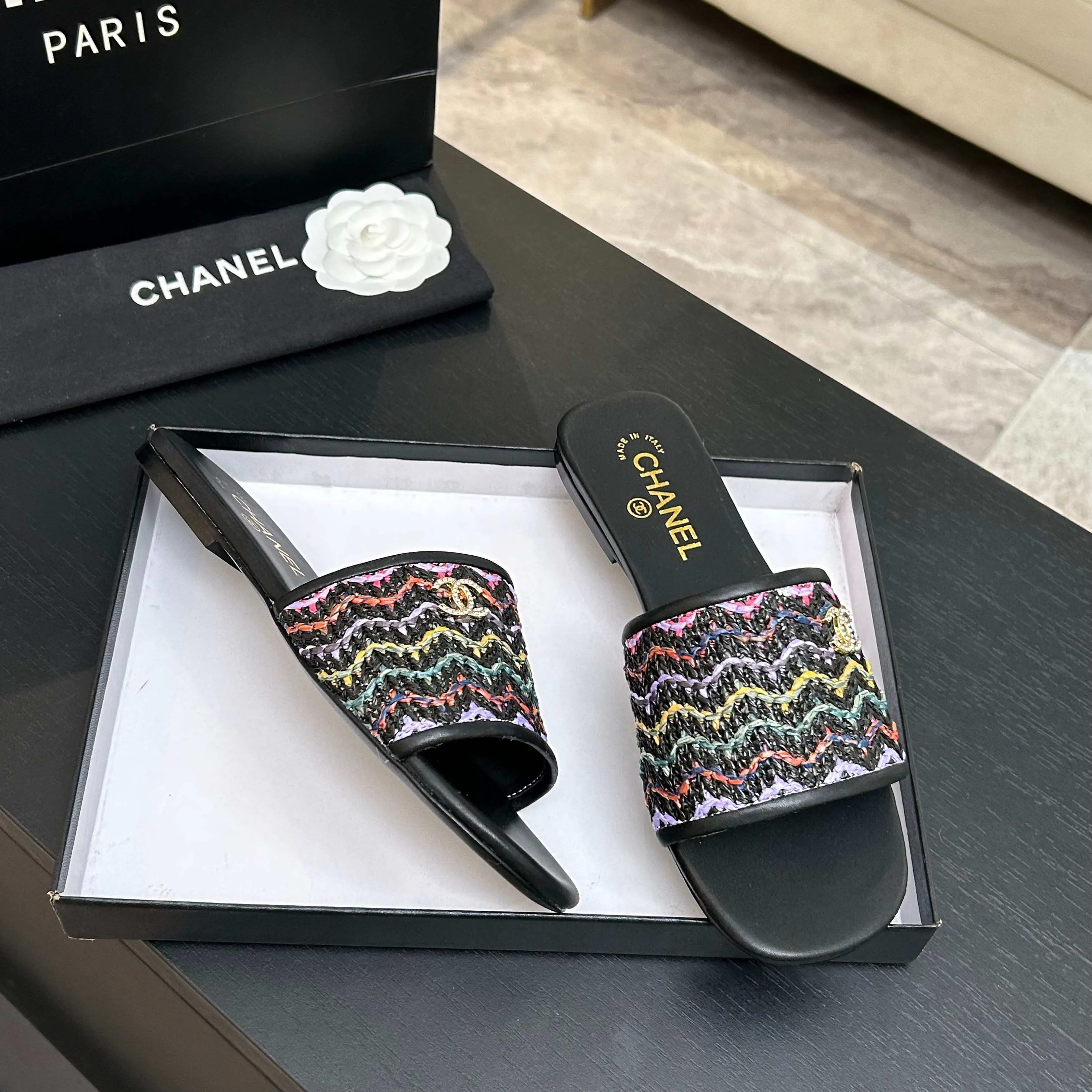 Шлепанцы Женские Chanel 10611366