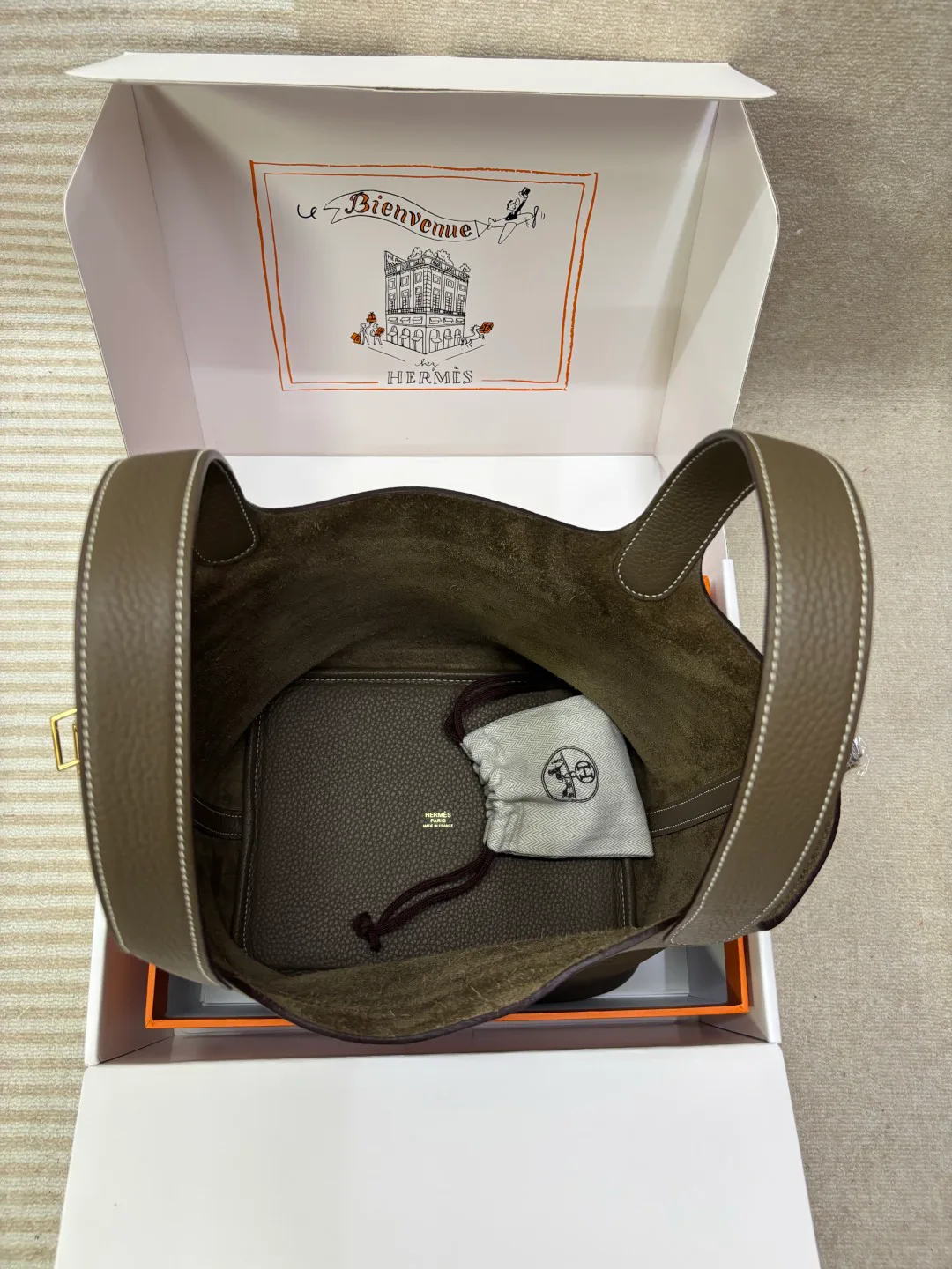 Классические Сумки Женские Hermes 18203134