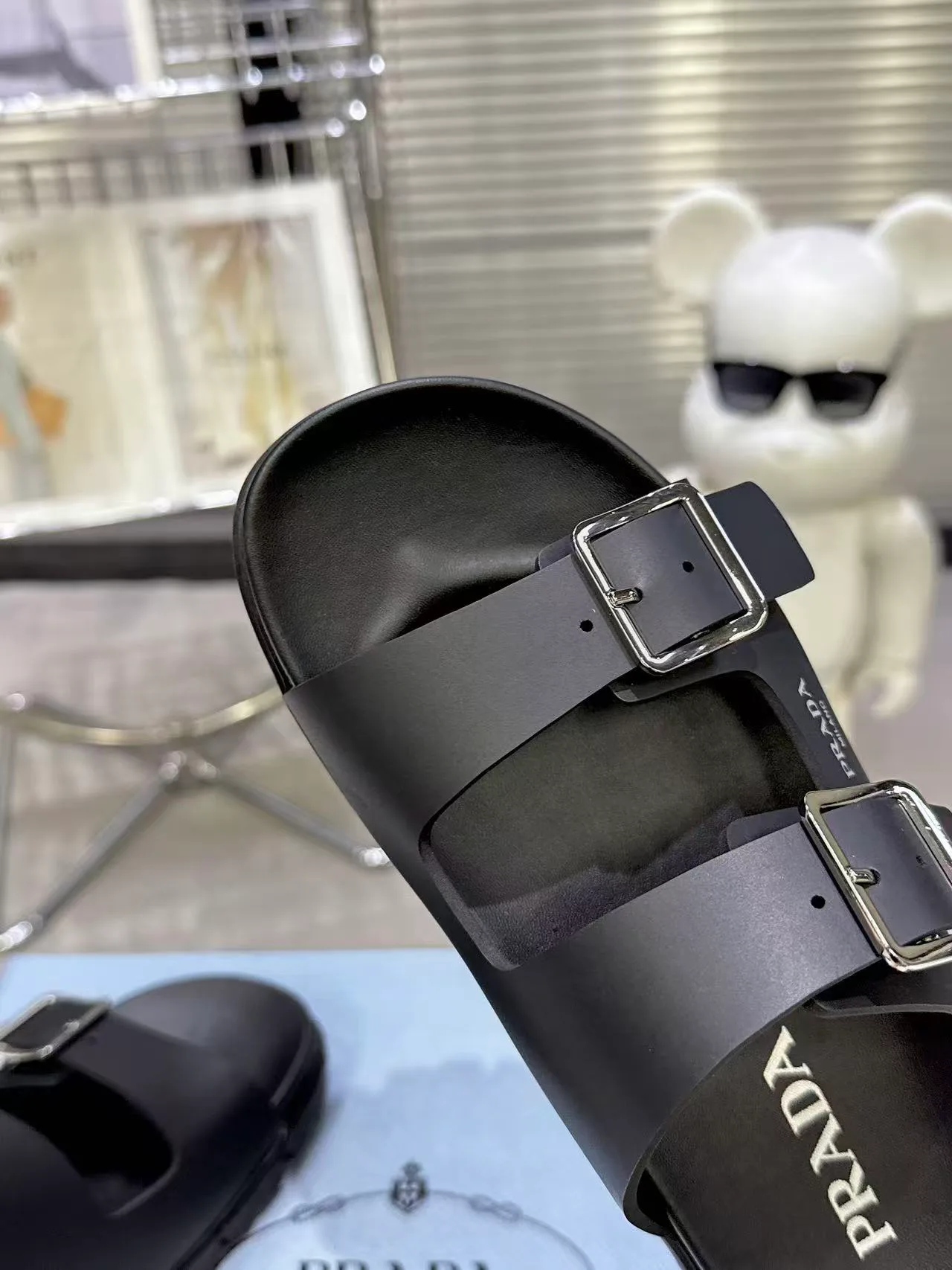 Шлепанцы Женские Prada 10270244