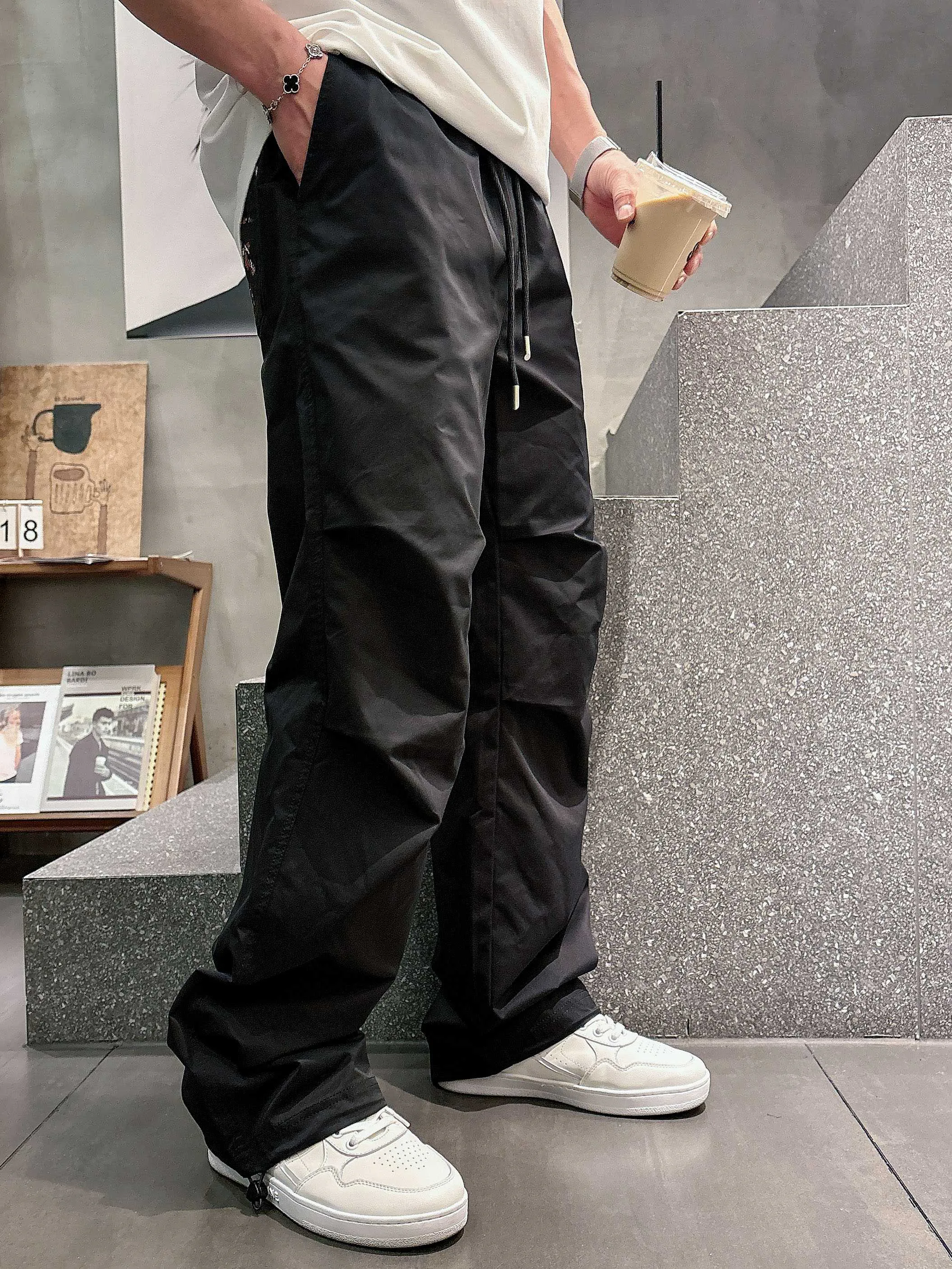 Брюки Мужские Burberry 13147772