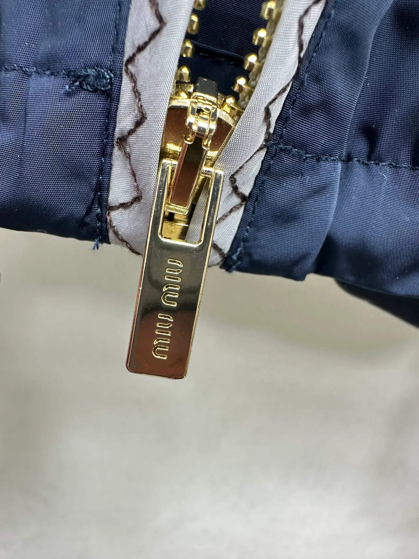 Куртки И Пуховики Женские Miu Miu 11484010