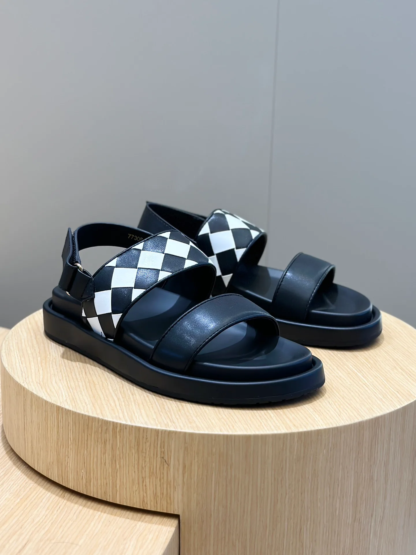 Сандалии Мужские Bottega Veneta 13293874