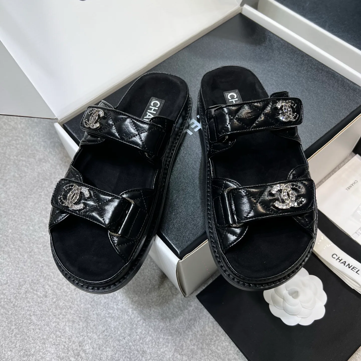 Шлепанцы Женские Chanel 11233866