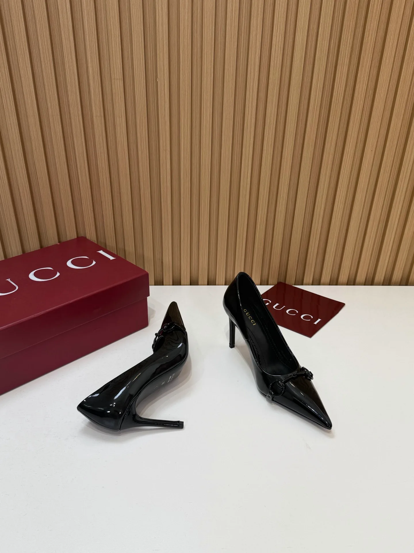 Туфли Женские Gucci 18700160