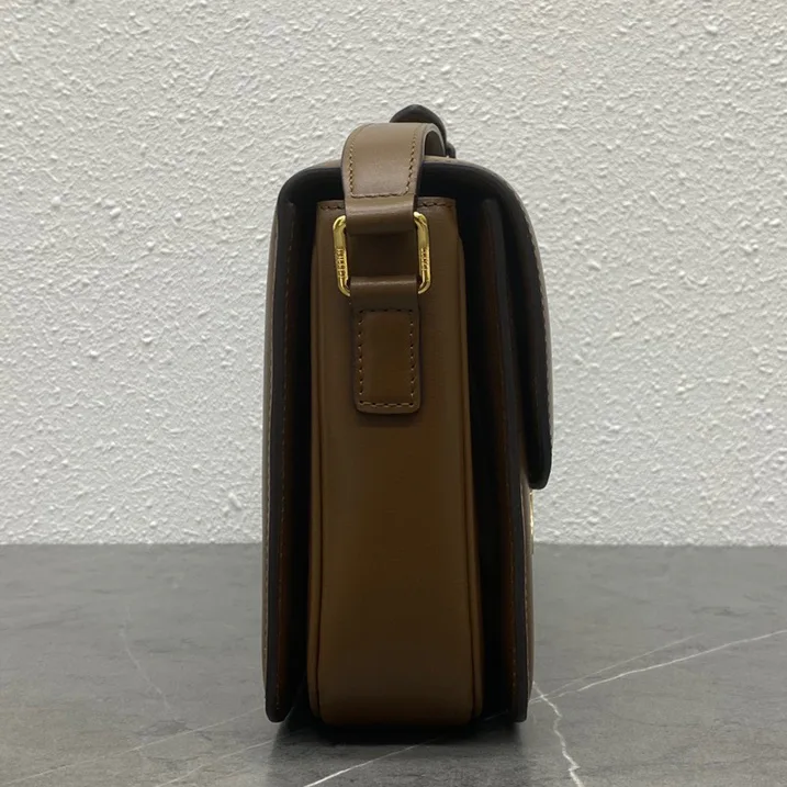 Классические Сумки Женские Celine 18141586