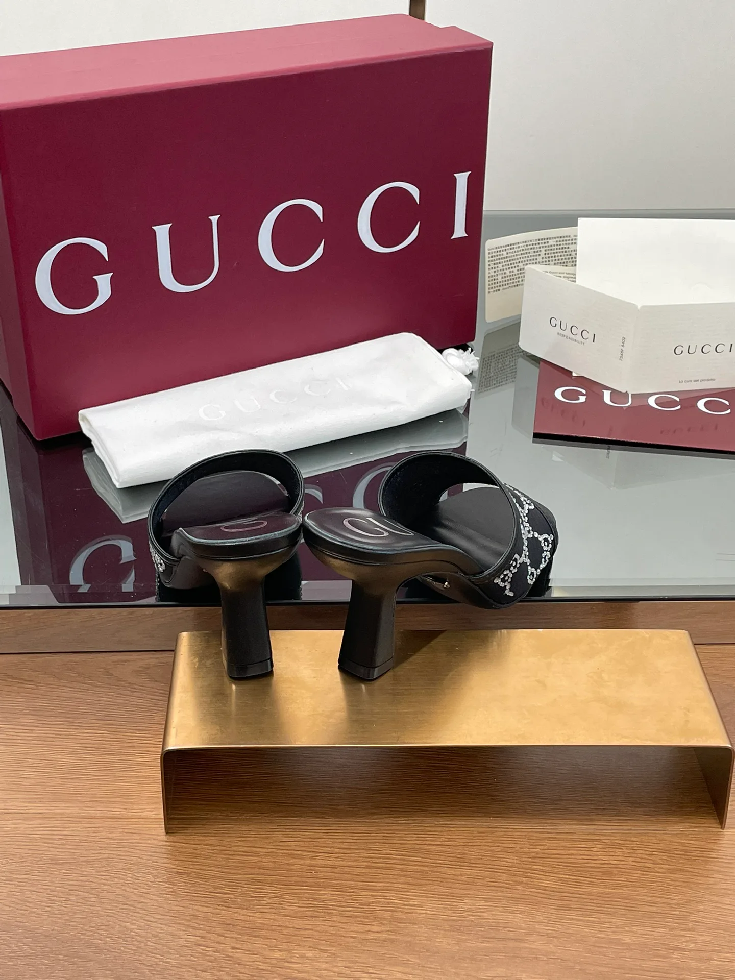 Босоножки Женские Gucci 13413368