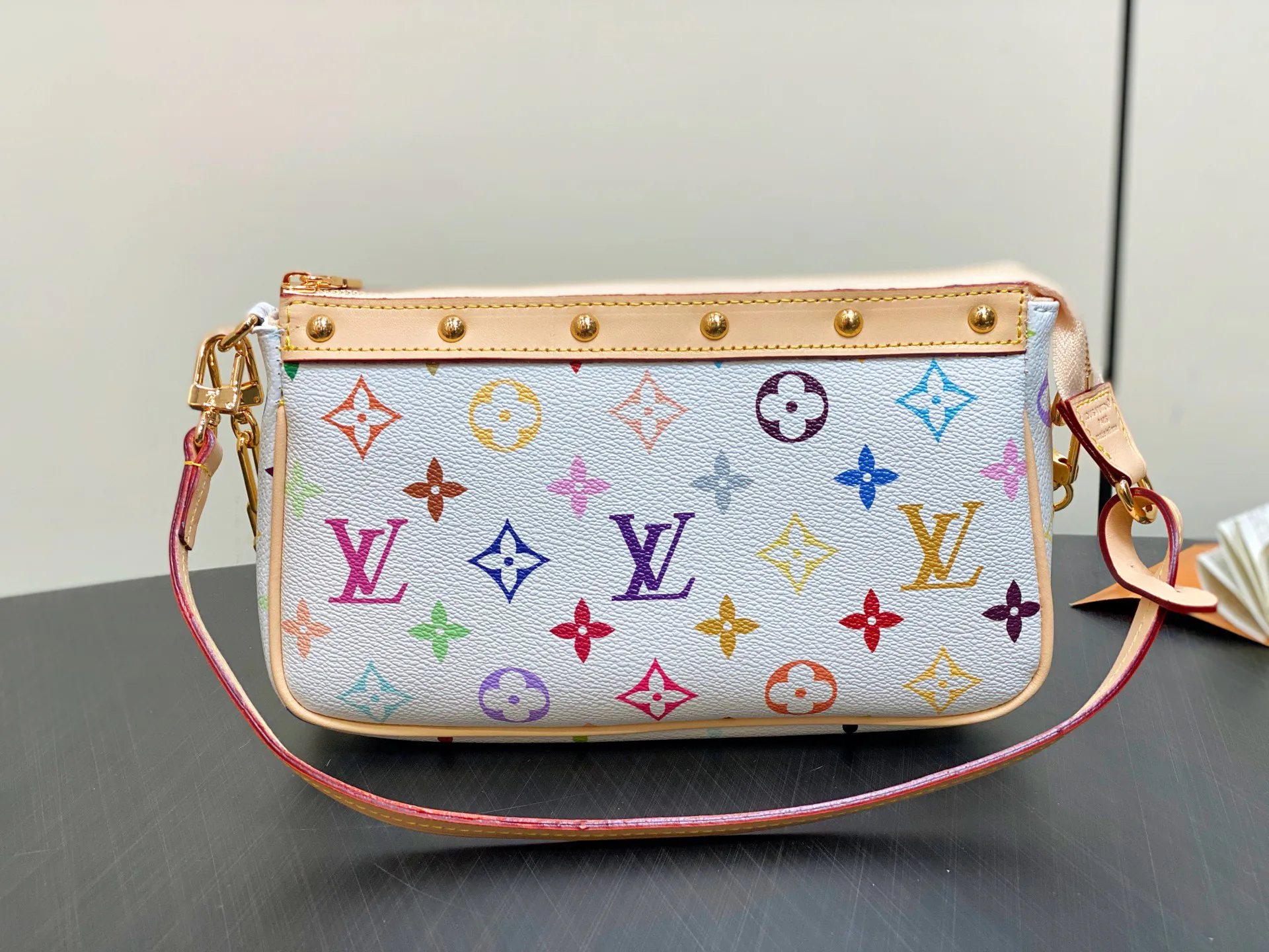 Сумки На Ремне Женские Louis Vuitton 10985