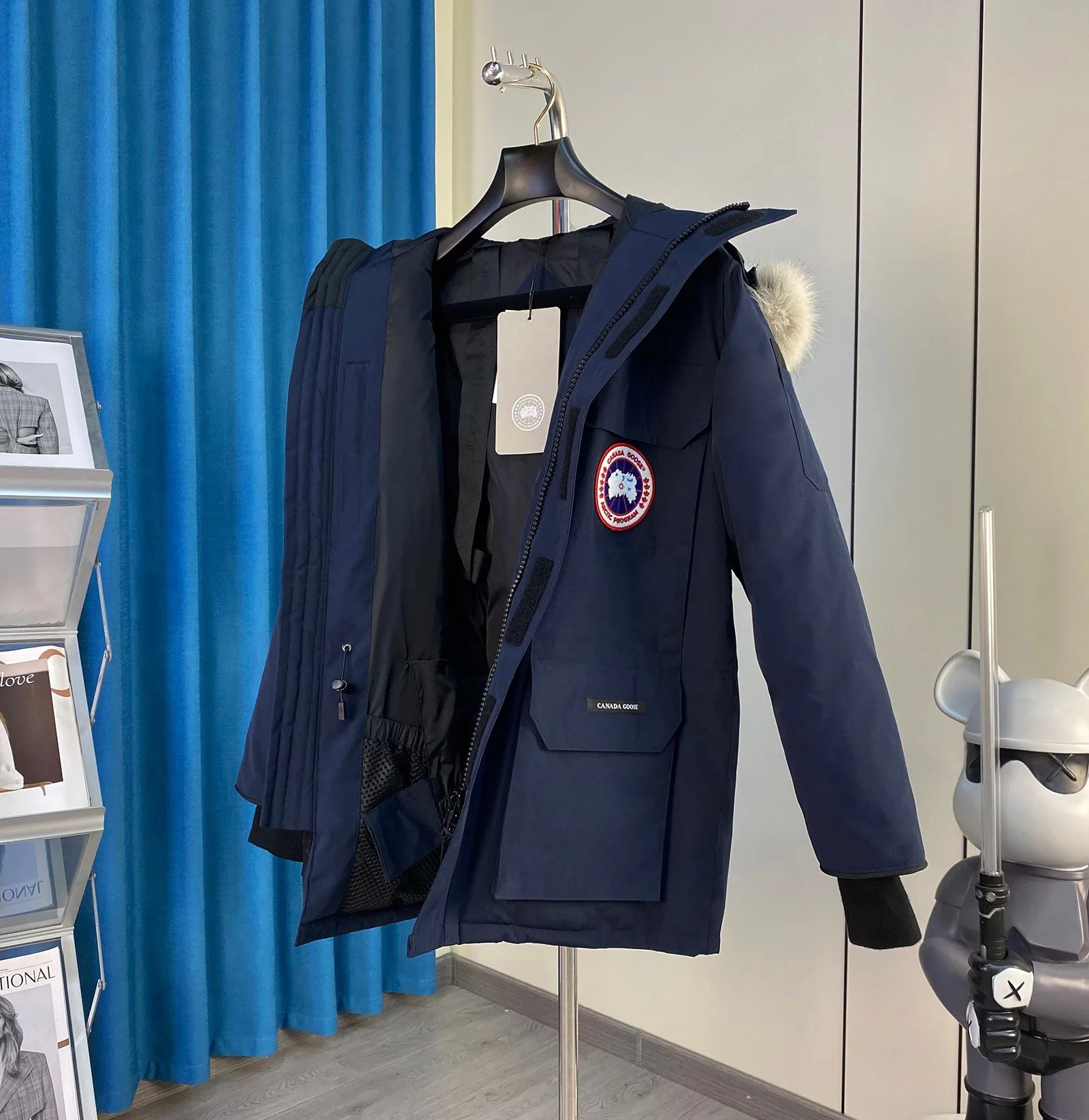 Куртки И Пуховики Женские Canada Goose 17889512
