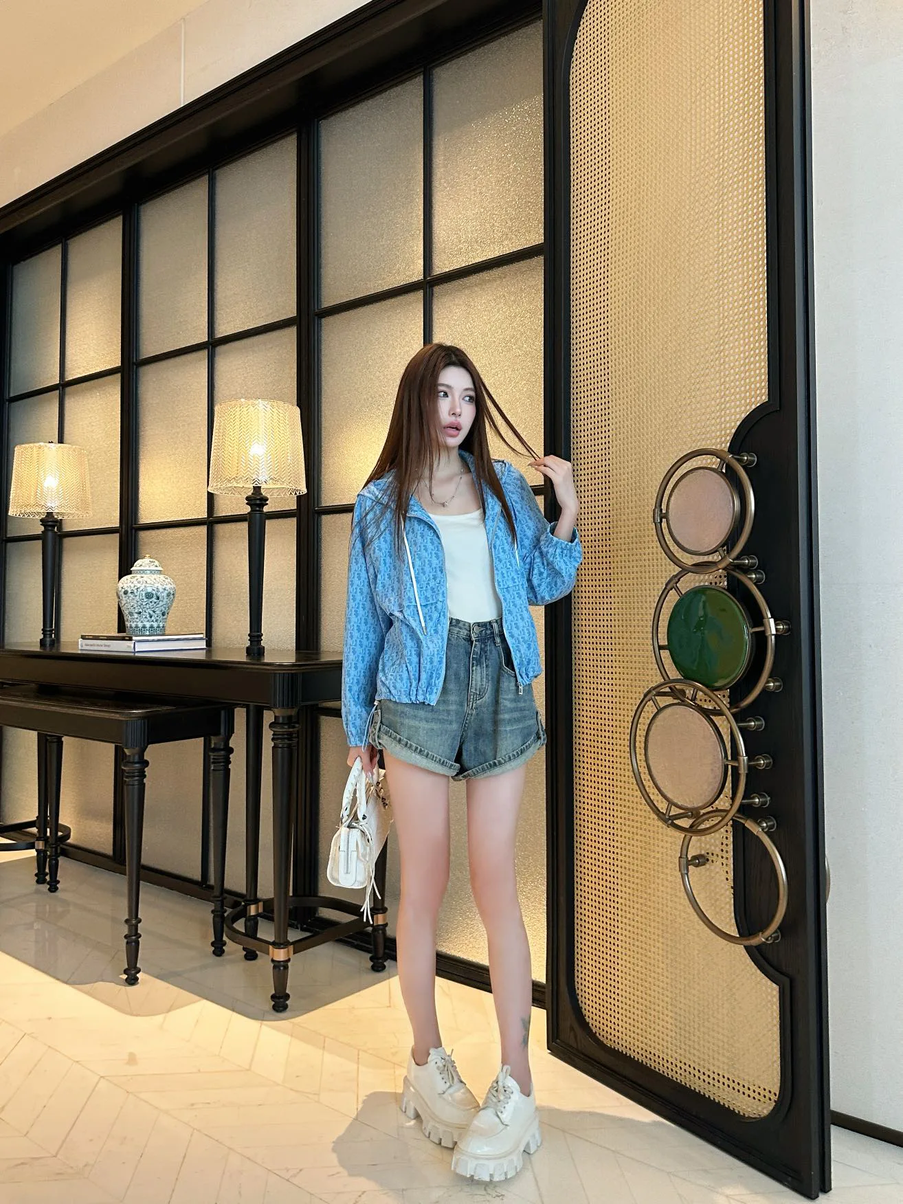 Куртки И Пуховики Женские Christian Dior 11747221