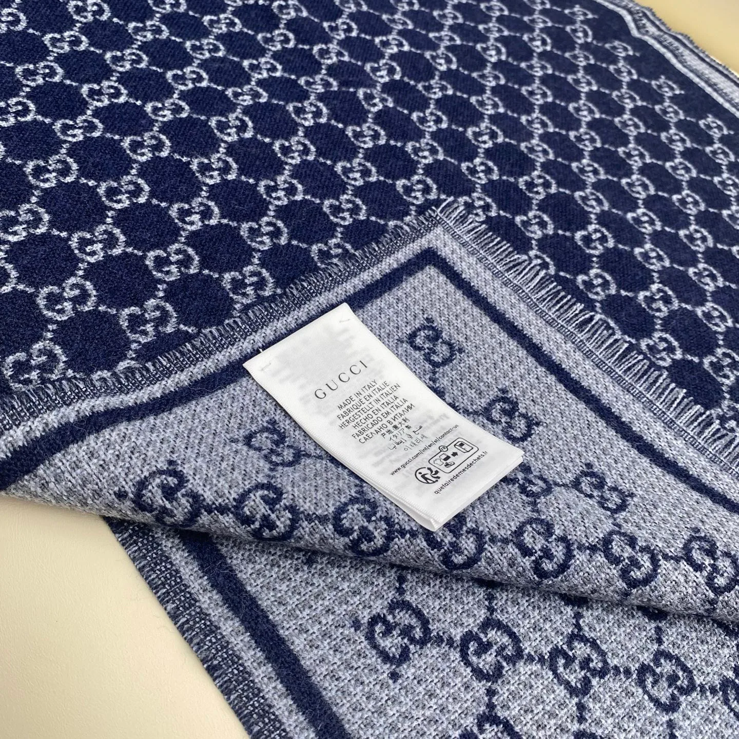 Шарфы Gucci 124014