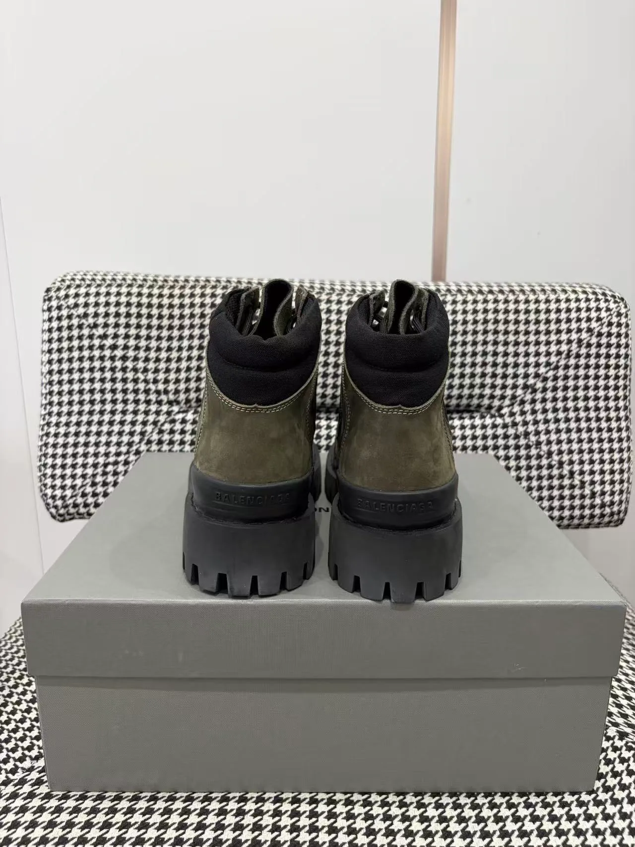 Ботинки Мужские Balenciaga 17954901