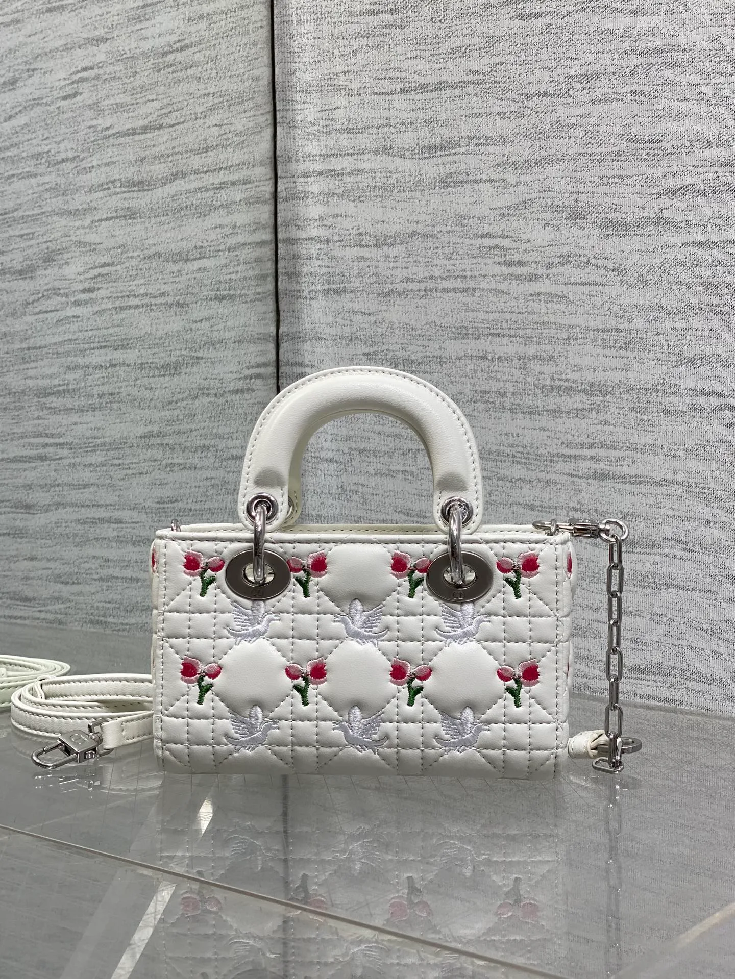 Классические Сумки Женские Christian Dior 17033690