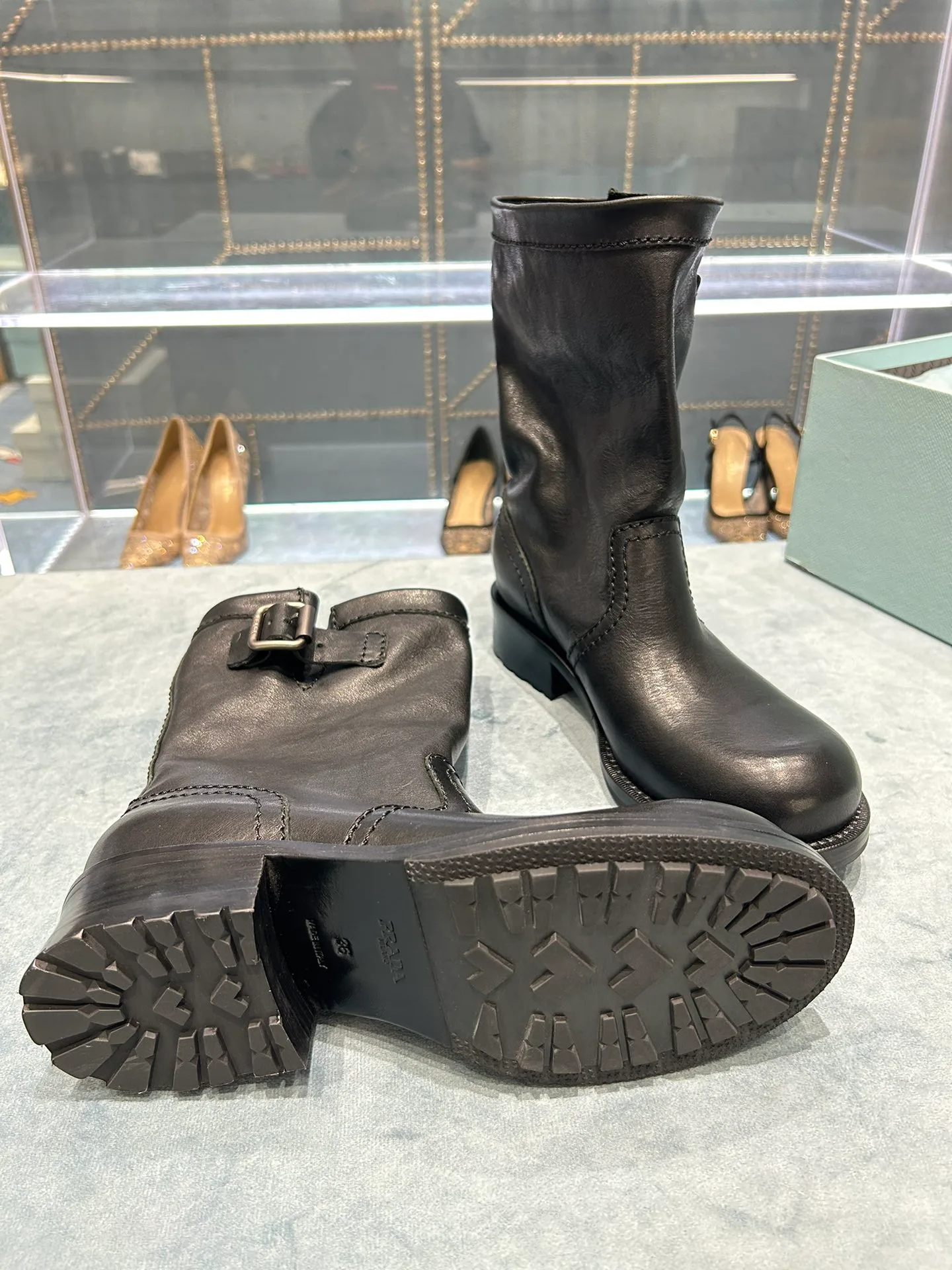 Ботинки Женские Prada 519898